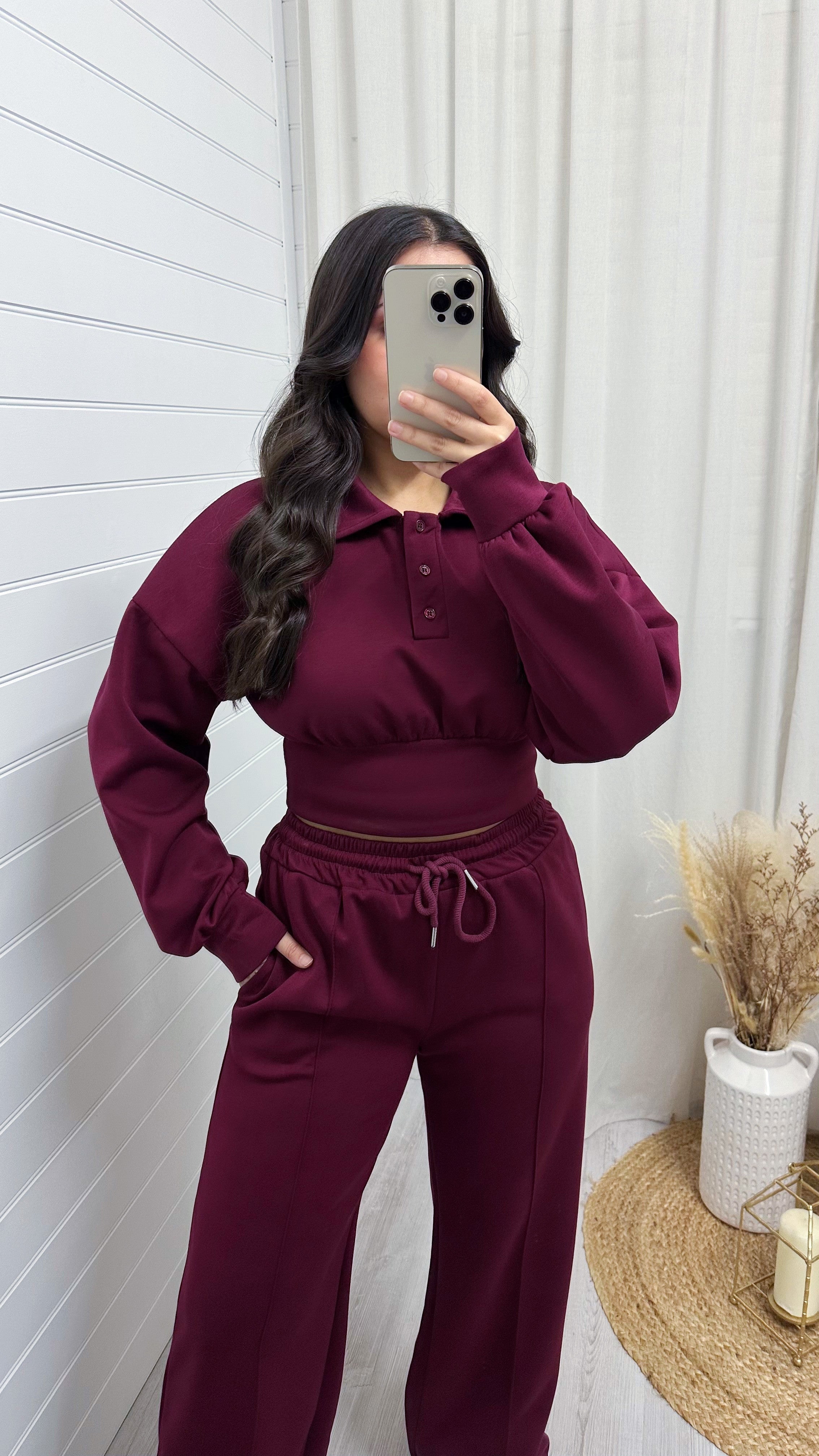 Cropped Shirt and Joggers Tracksuit - WINE