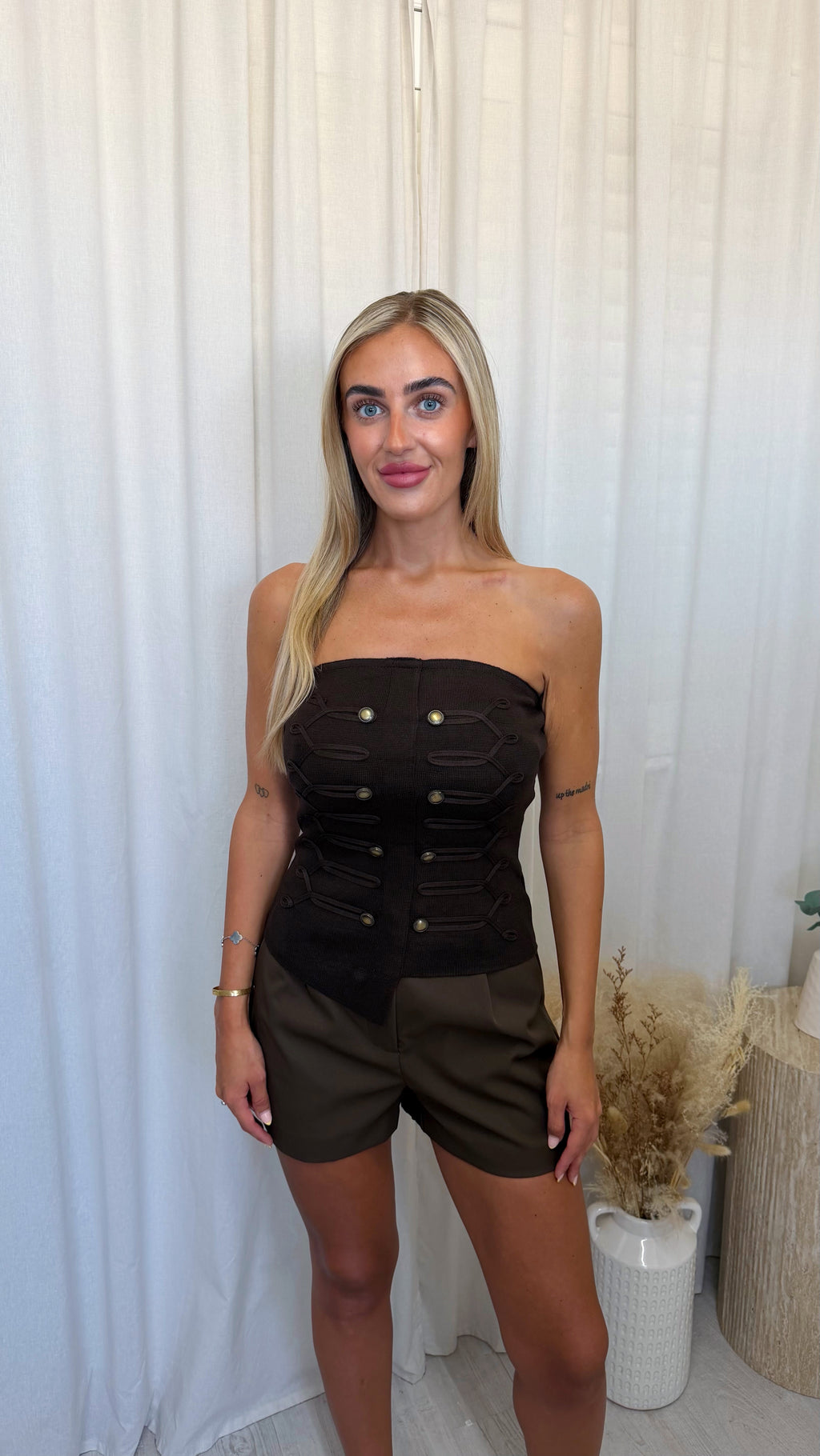 Brass Button Fine Knit Top - BROWN