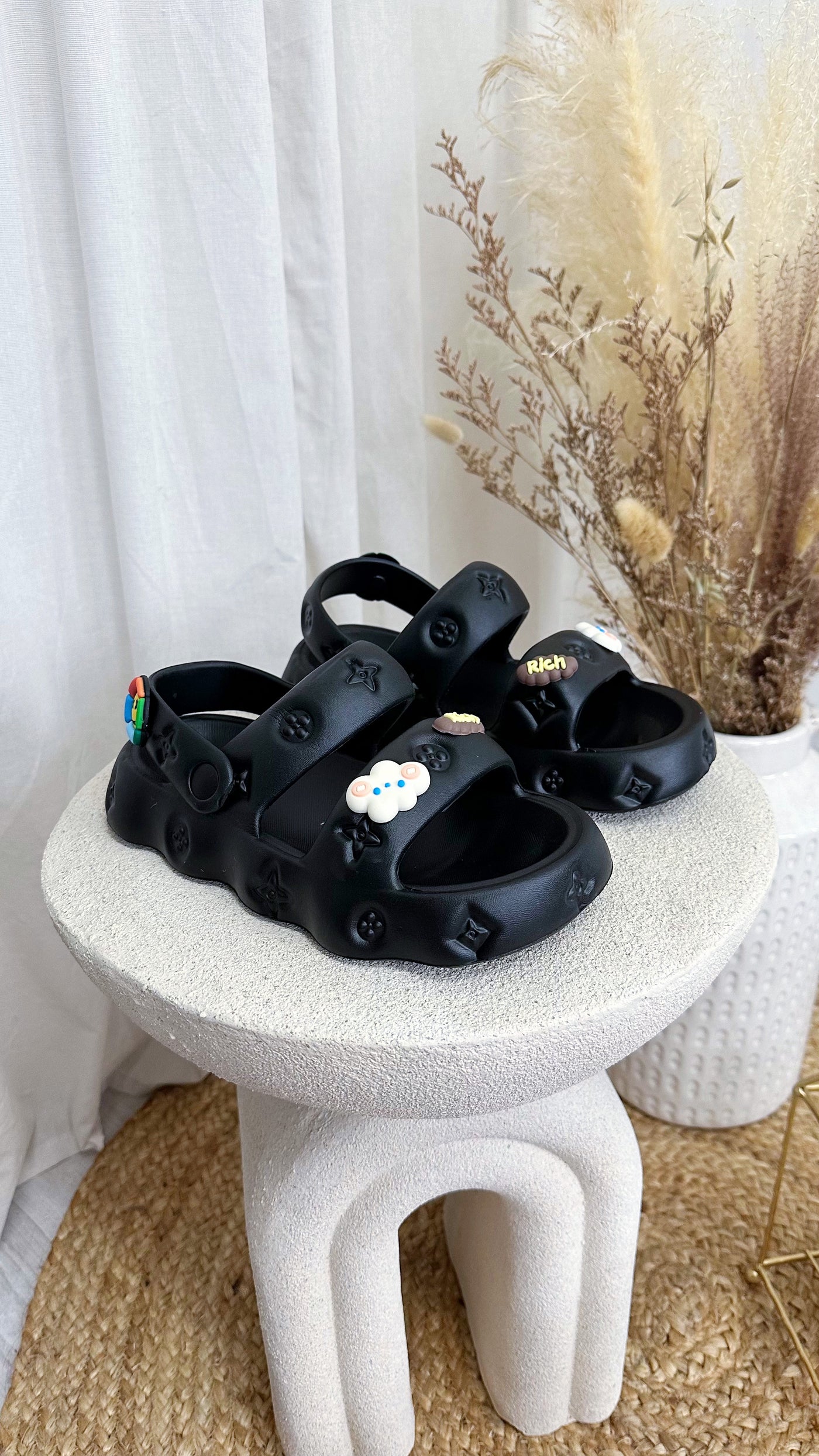 Retro Cloud Foam Sandals - BLACK