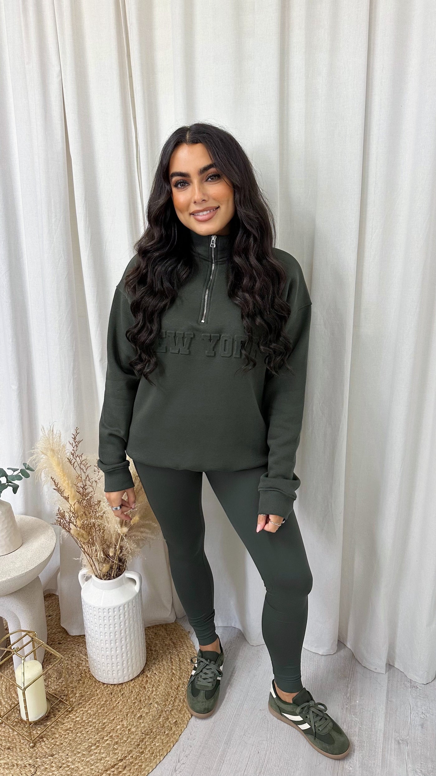 New York Embossed Half Zip Sweatshirt - KHAKI