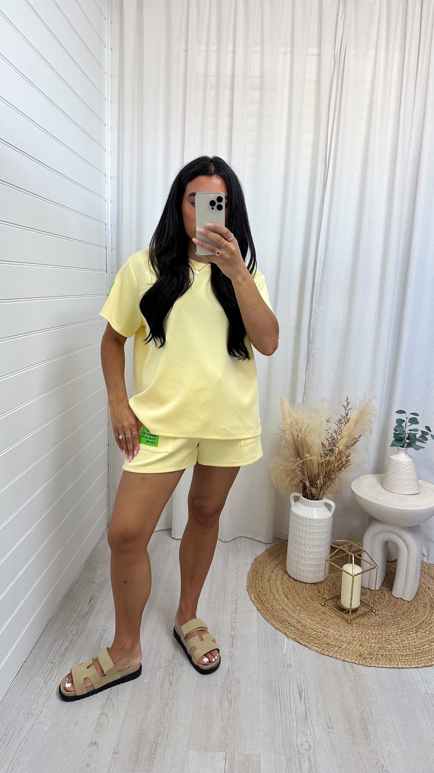 Graphic Badge Baggy T-Shirt and Shorts Co-Ord - YELLOW