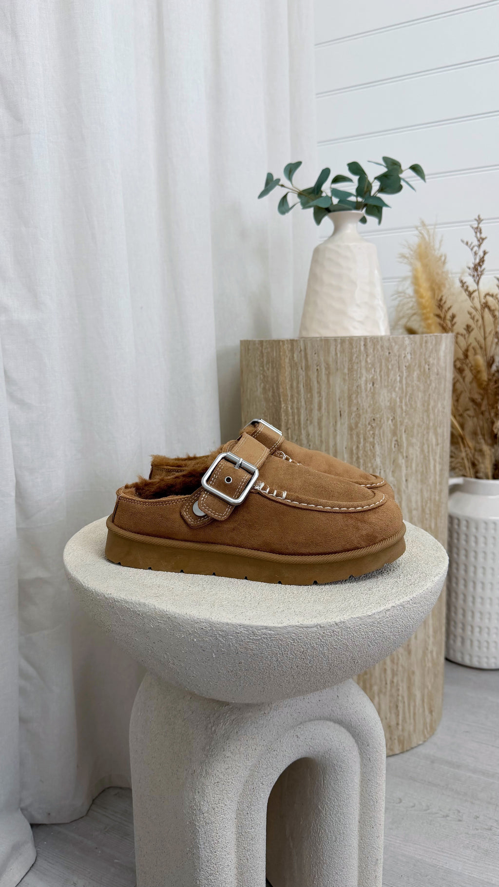 Buckle Strap Faux Fur Loafers - CHESTNUT