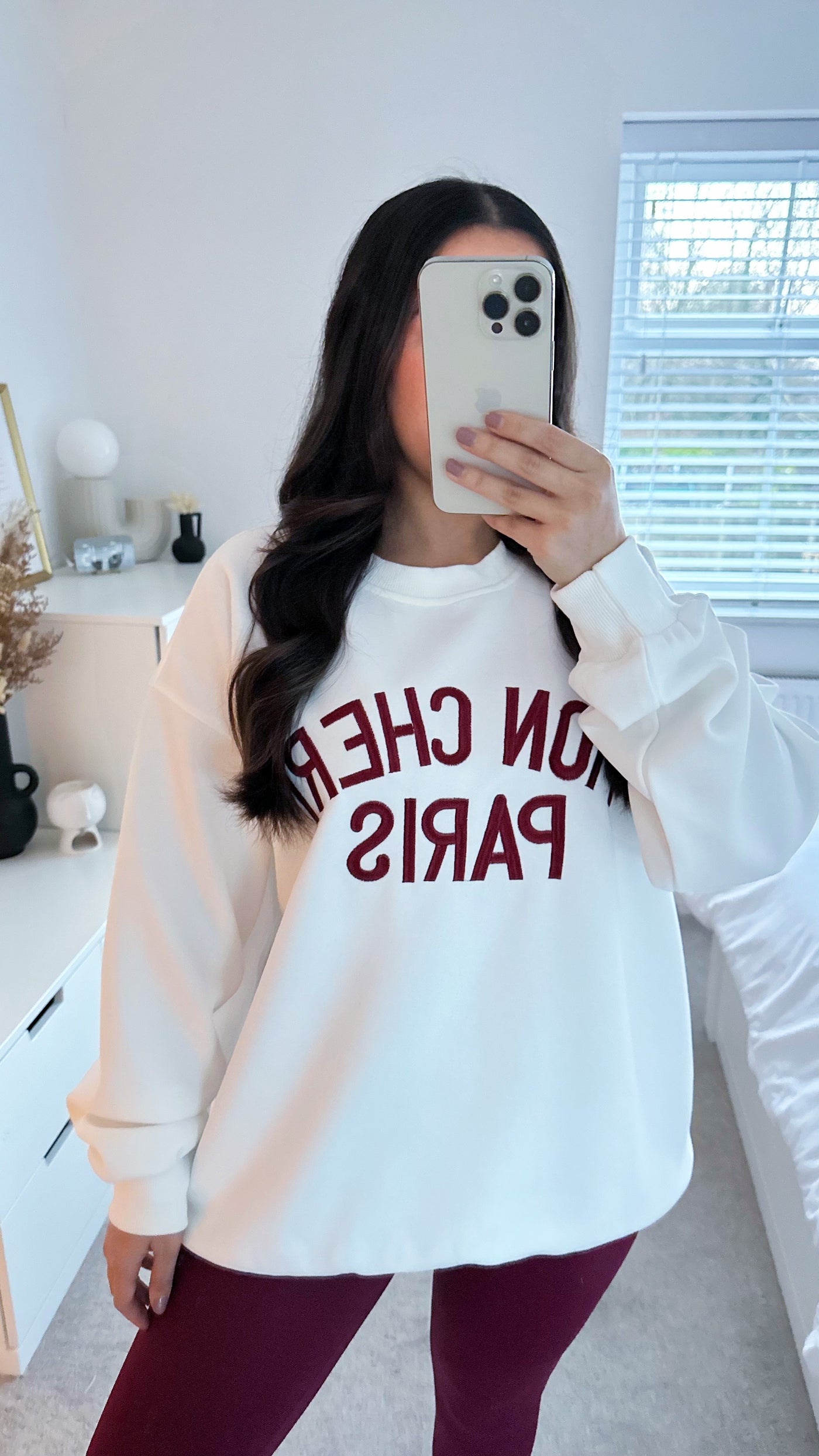 Mon Cheri Embroidered Sweatshirt - WHITE