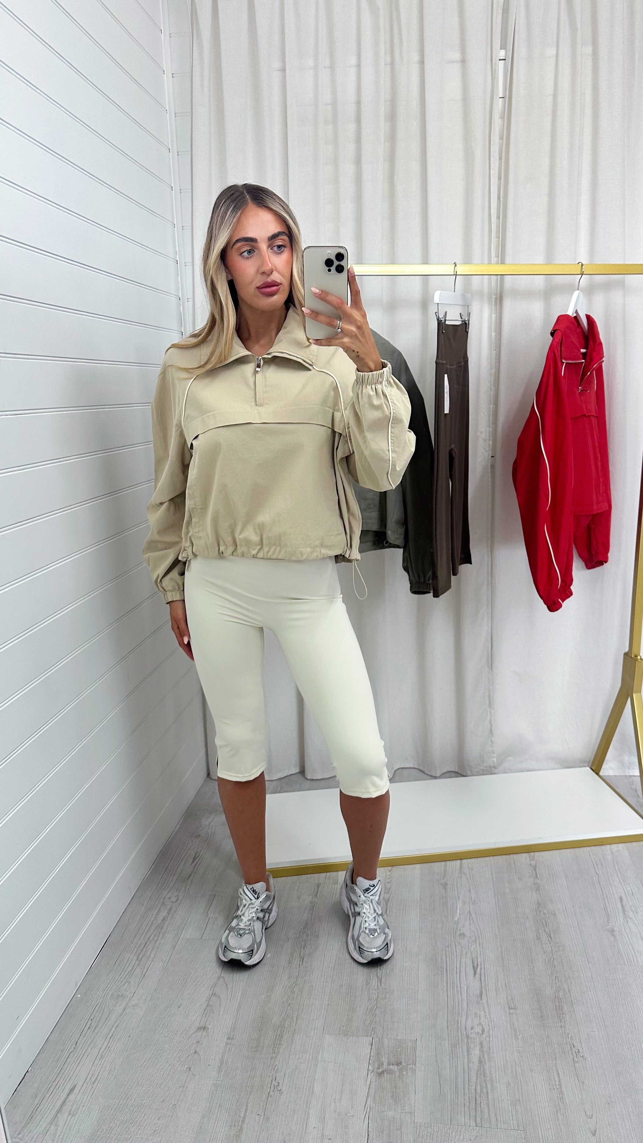 Piped Half Zip Windbreaker - BEIGE
