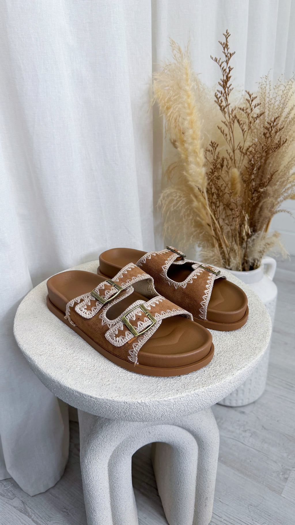 Stitch Trim Suede Sliders - TAN