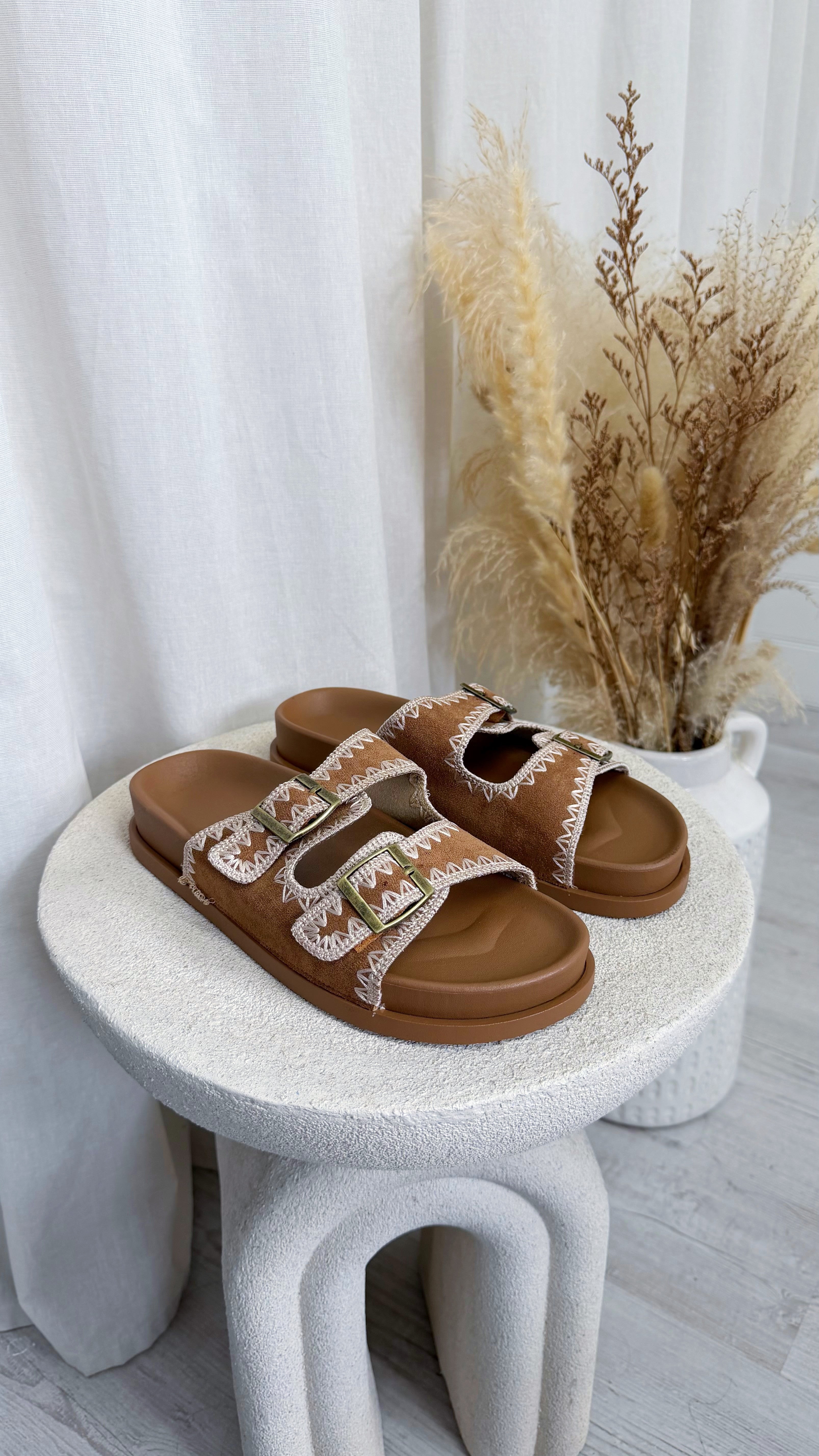 Stitch Trim Suede Sliders - TAN