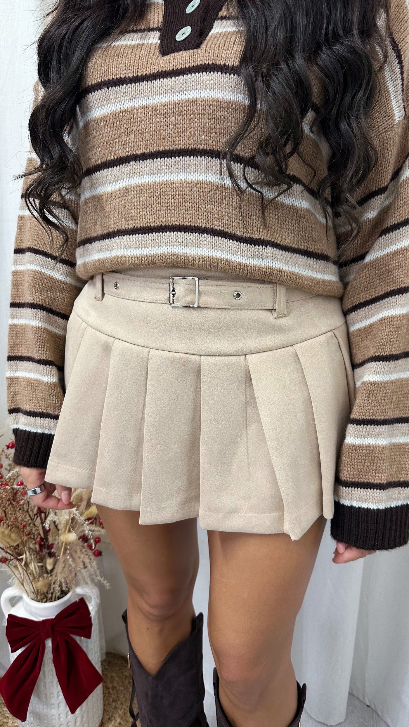 Suede Pleated Mini Tennis Skort - BEIGE