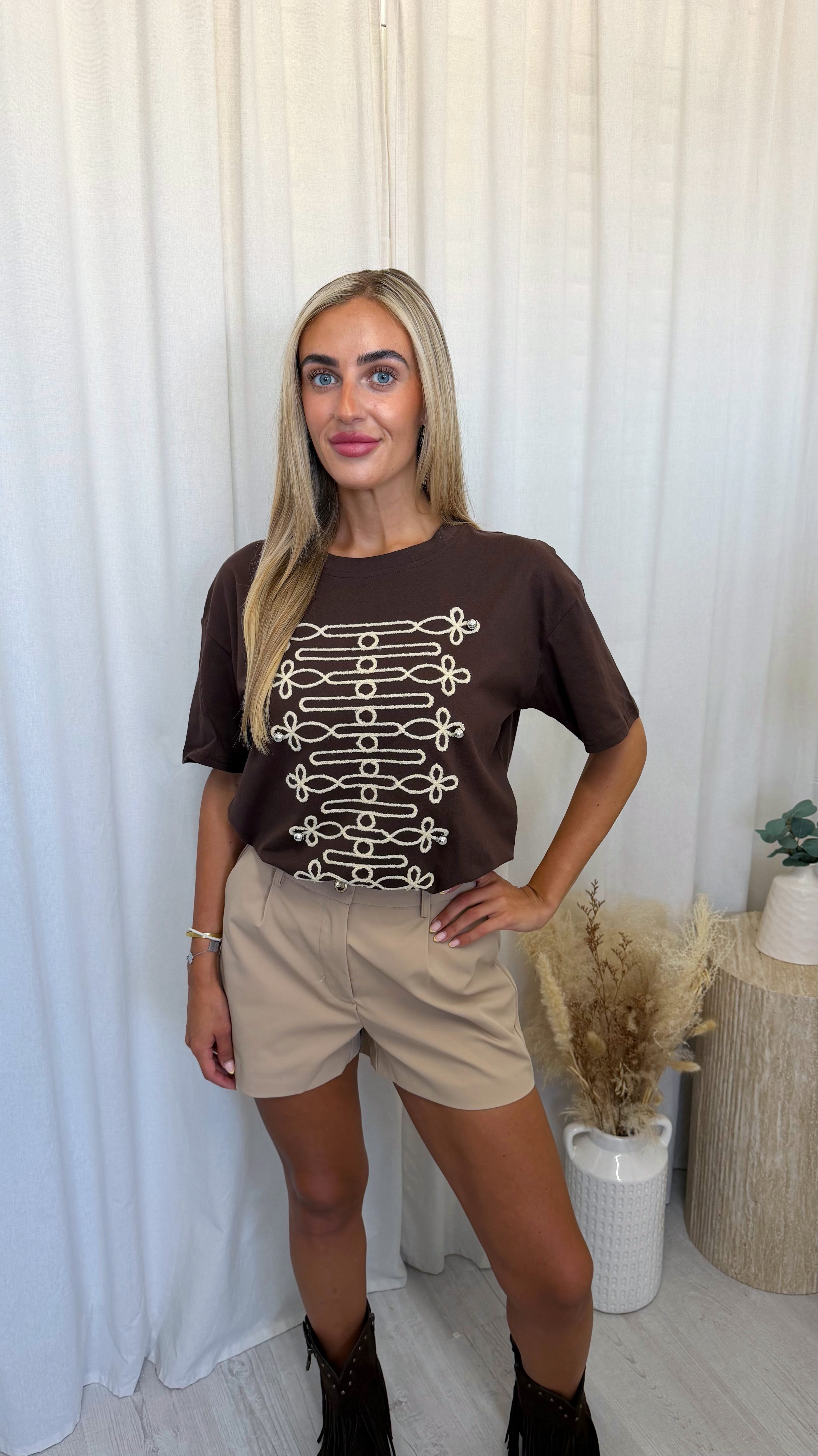 Tailored High Waisted Shorts - BEIGE