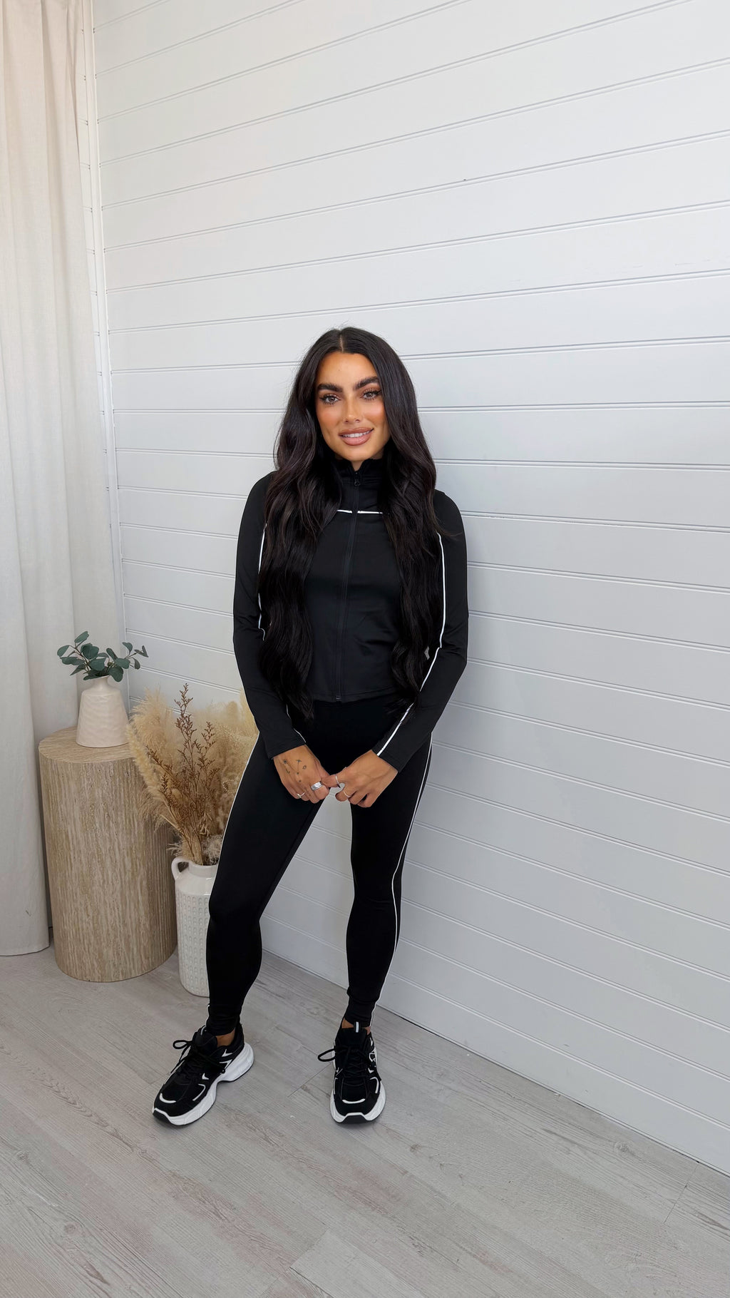 Piped Jacket and Leggings Activewear Set - BLACK