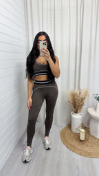 Piped Trim Sports Bra and Leggings Gym Set - BROWN