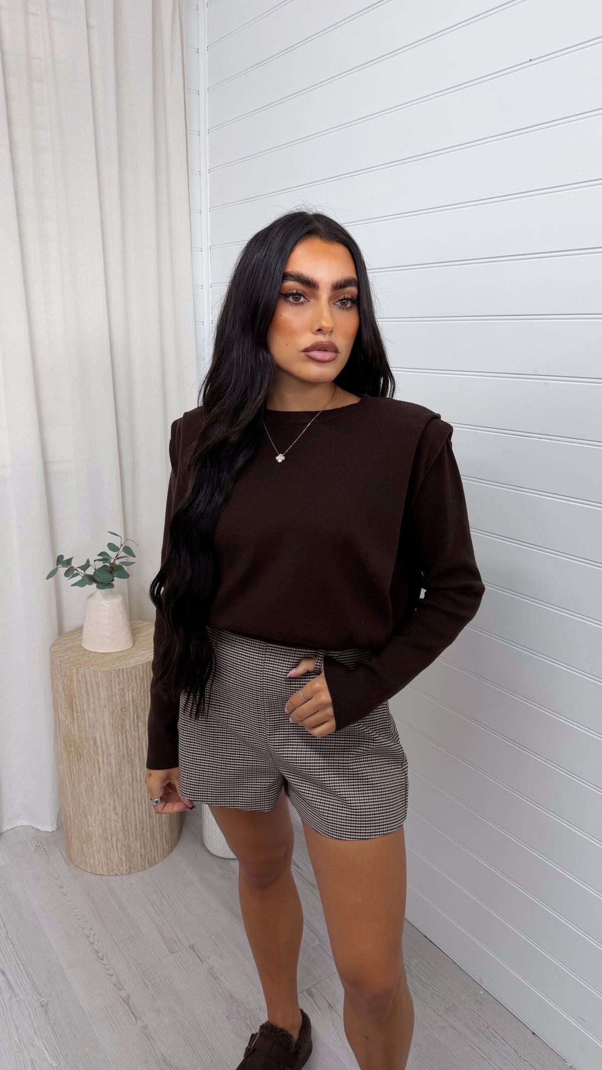 Shoulder Padded Knit Jumper - BROWN