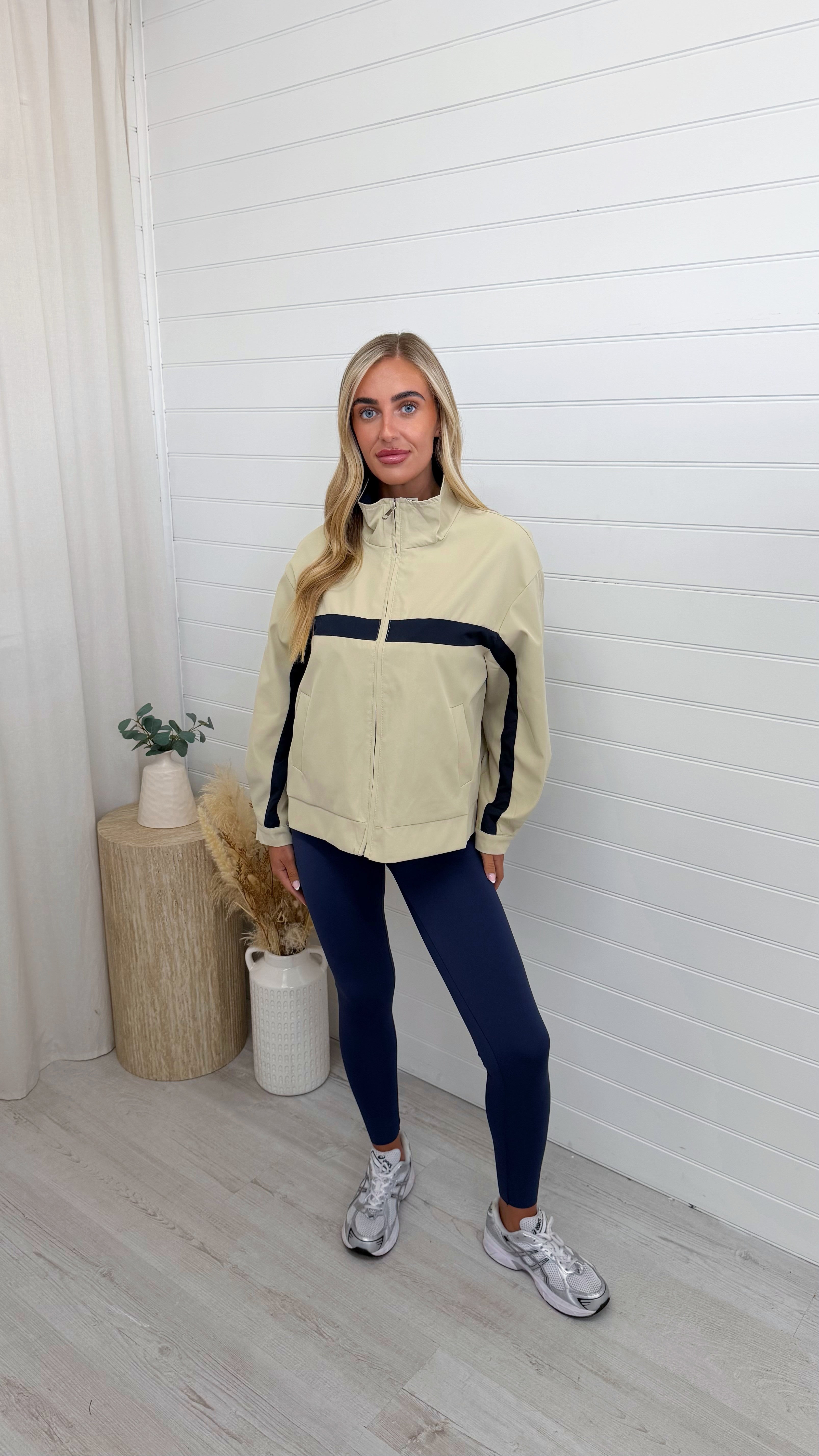 Vintage Track Jacket - BEIGE/NAVY