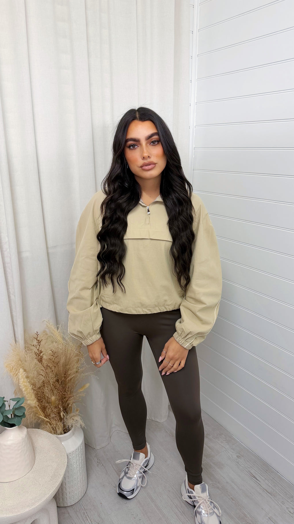 Piped Half Zip Windbreaker - BEIGE