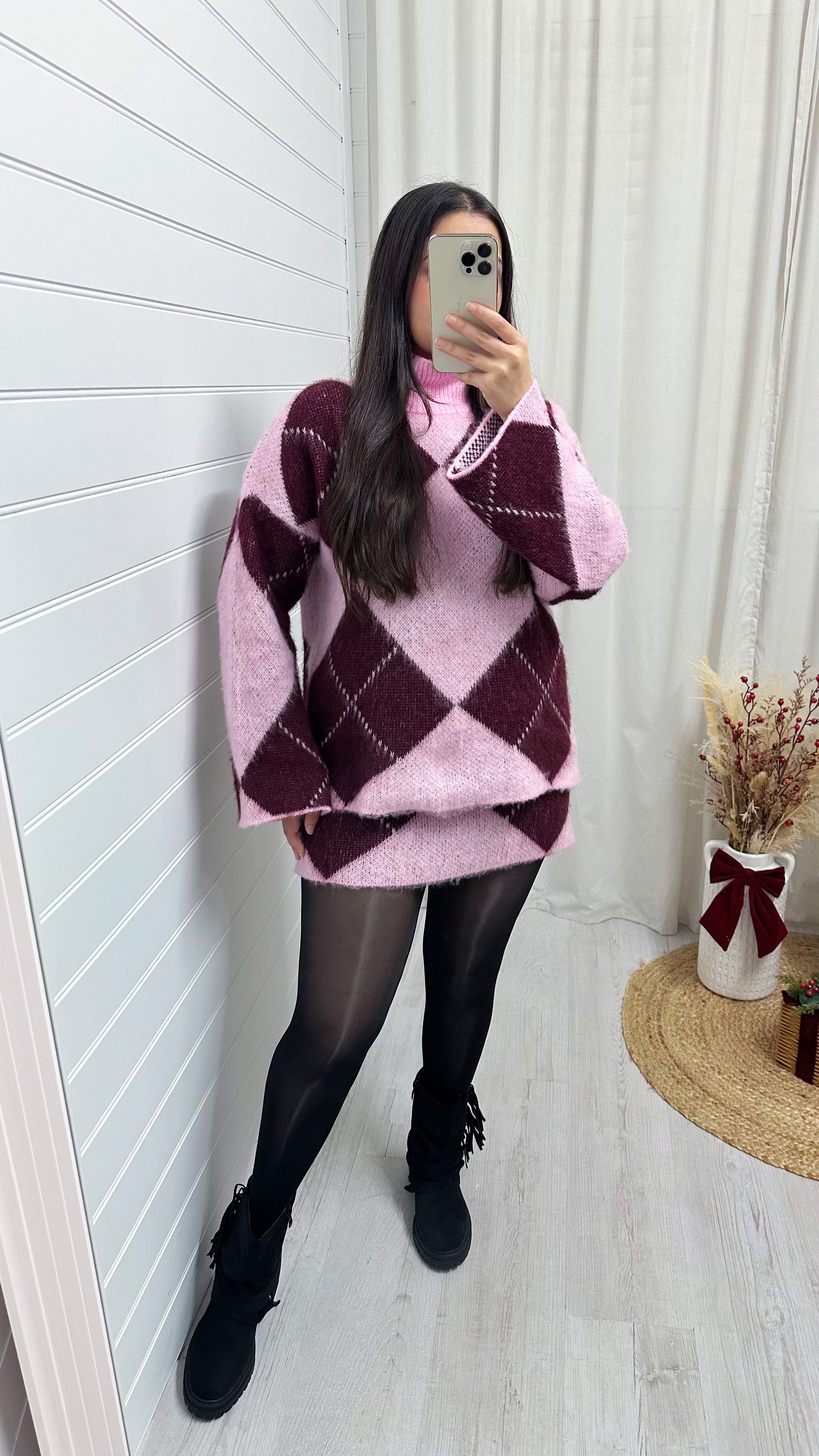 Argyle Woollen Jumper and Skirt Co-Ord - PINK/BURGUNDY
