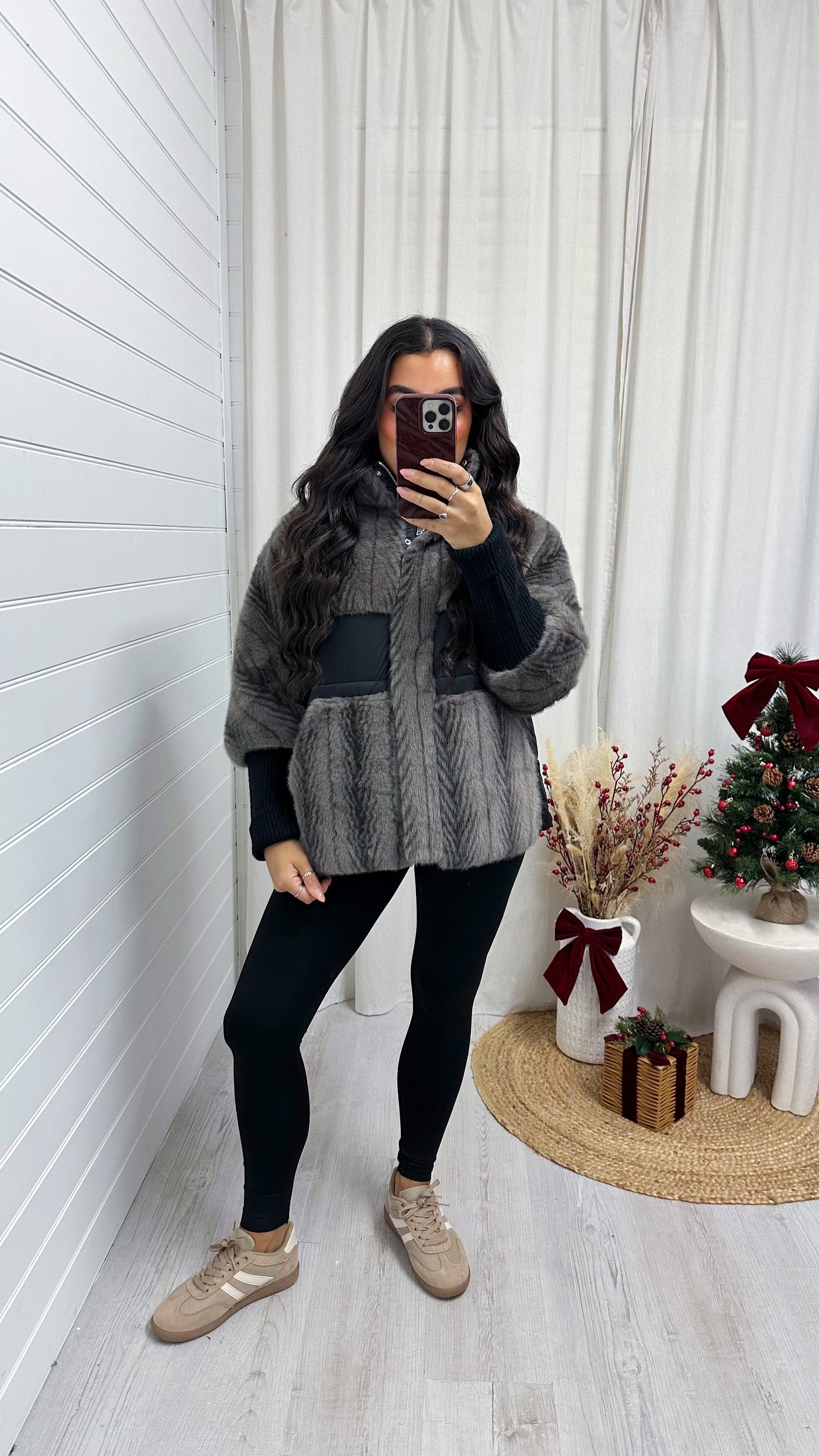 Faux Fur Padded Insert Jacket - BLACK