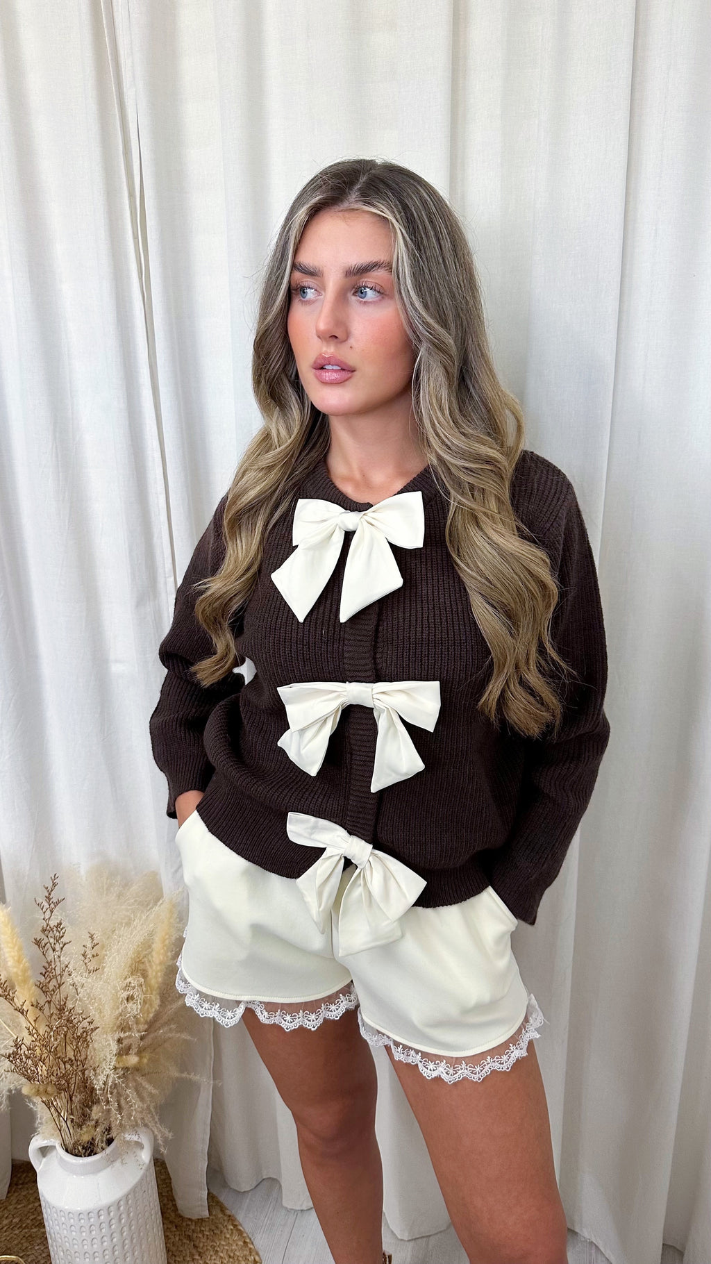 Woollen Mini Bow Cardigan - BROWN