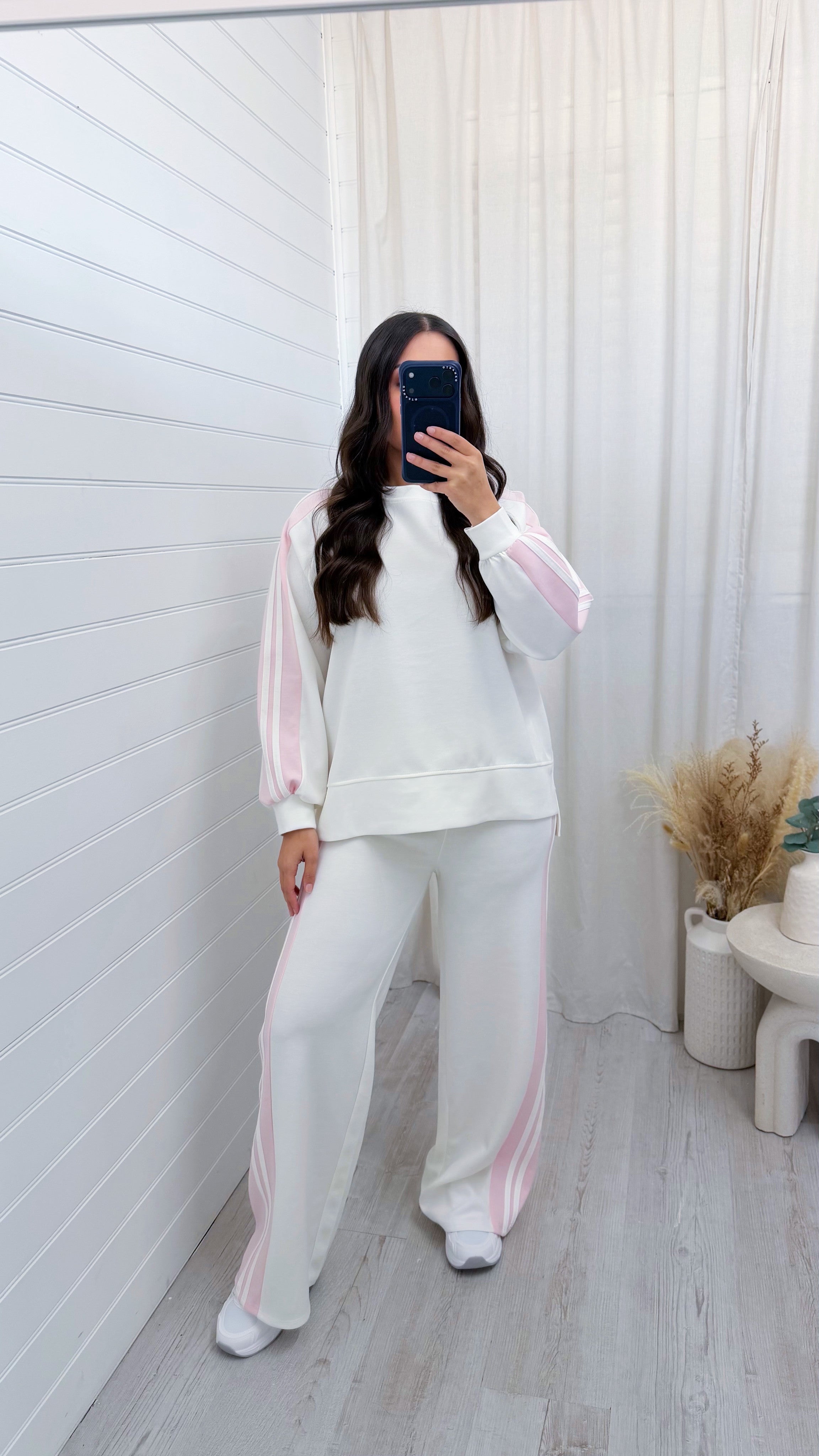 Chunky Stripe Sweatshirt and Joggers Tracksuit - WHITE