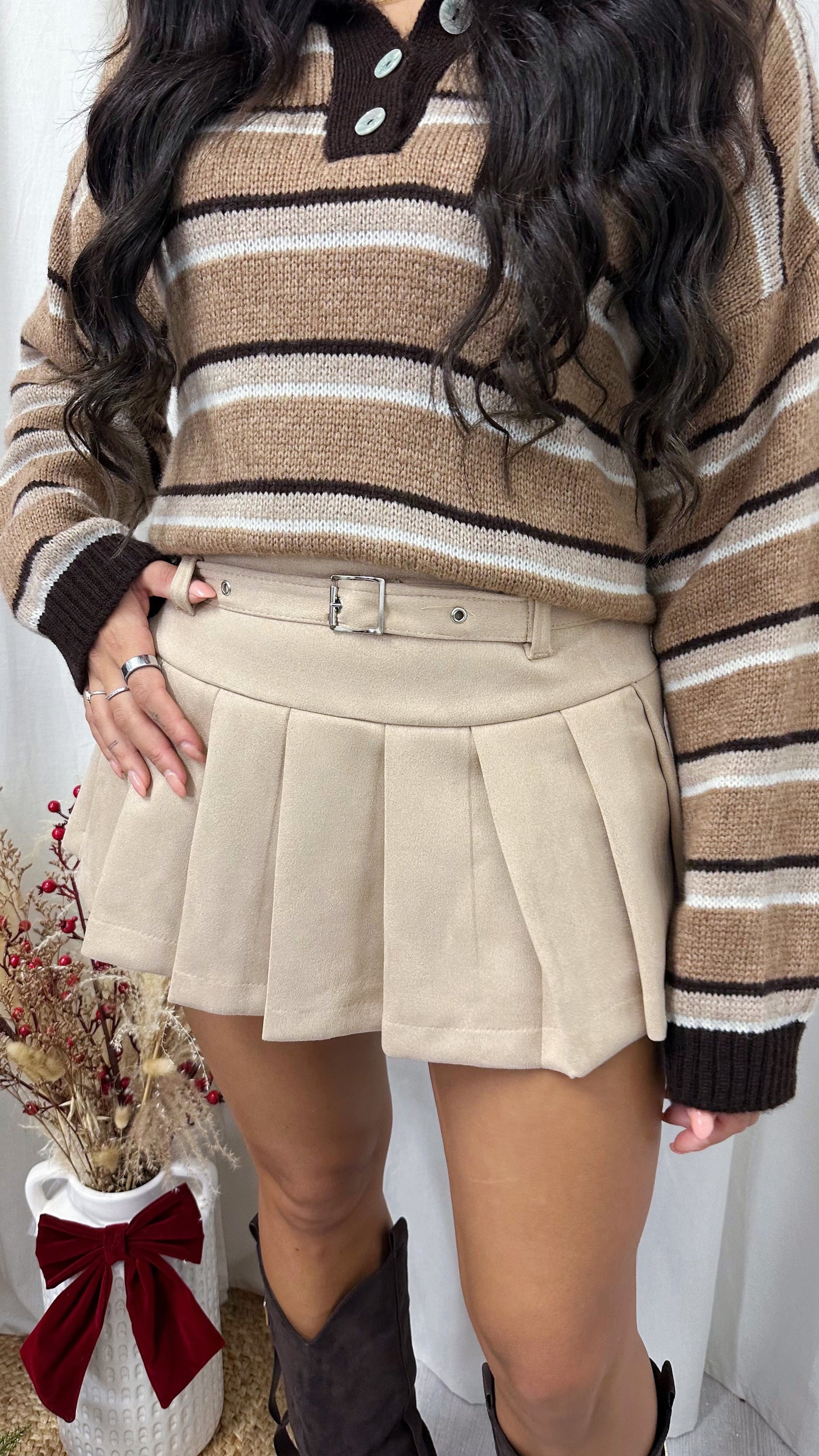 Suede Pleated Mini Tennis Skort - BEIGE
