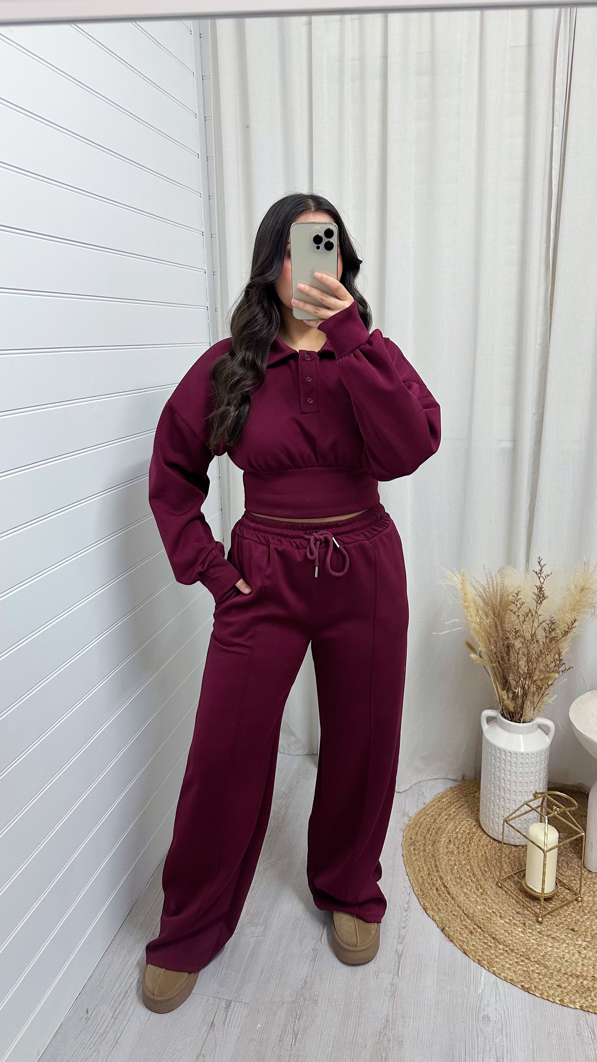 Cropped Shirt and Joggers Tracksuit - WINE