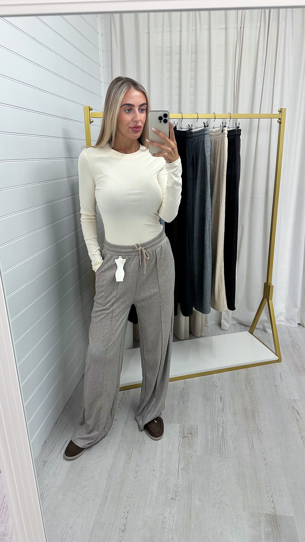 Textured Wide Leg Trousers - MOCHA