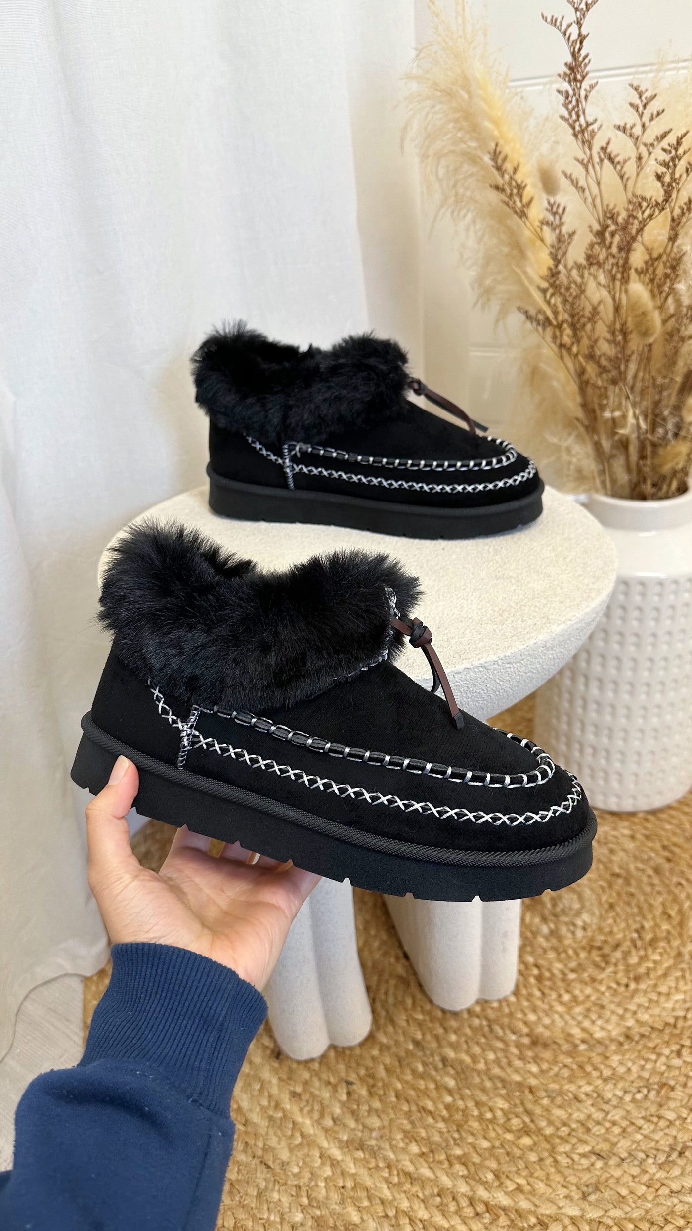 Embroidered Faux Fur Boots - BLACK