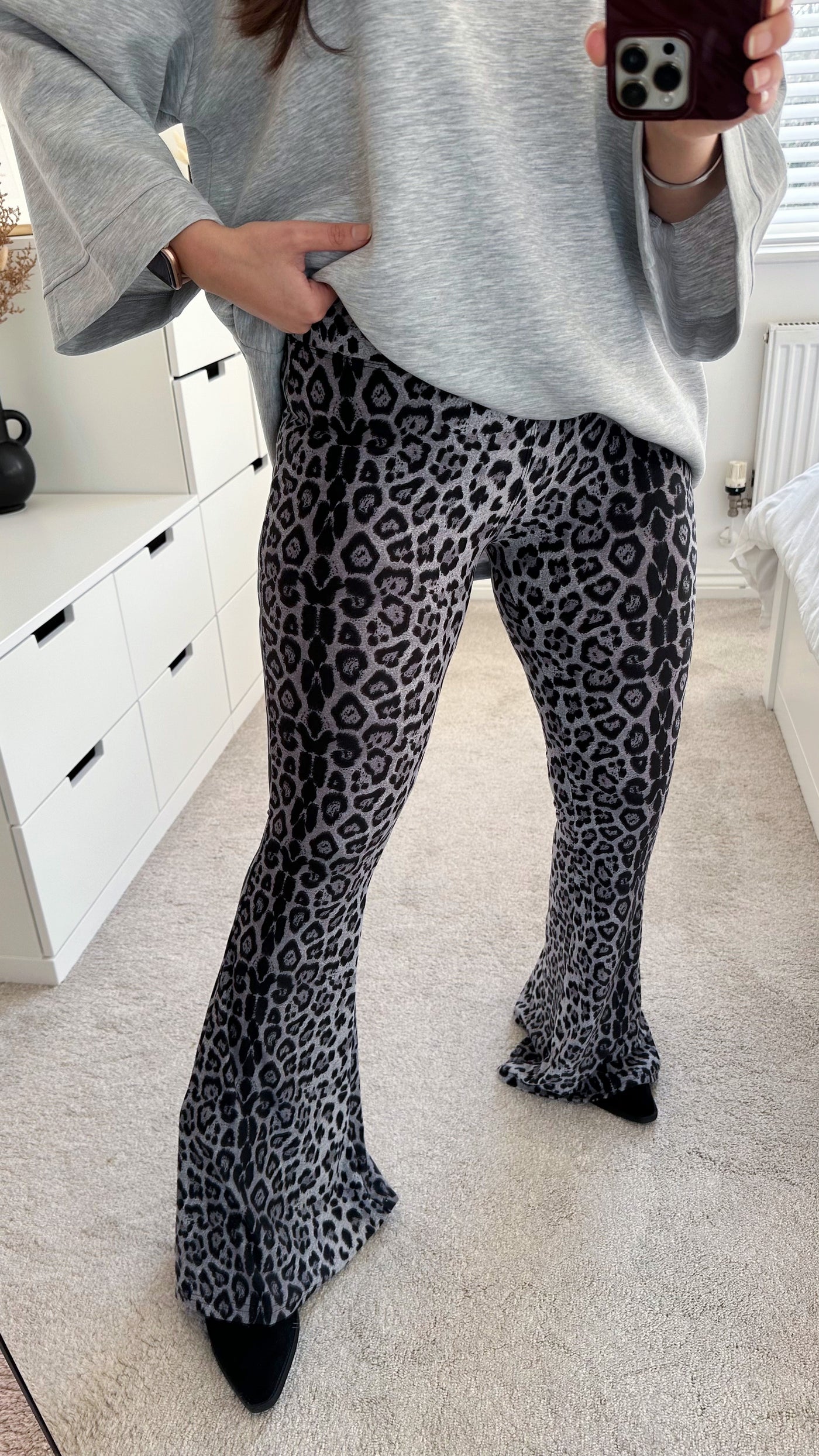 Leopard Print High Waisted Slim Fit Flare Trousers - GREY/BLACK