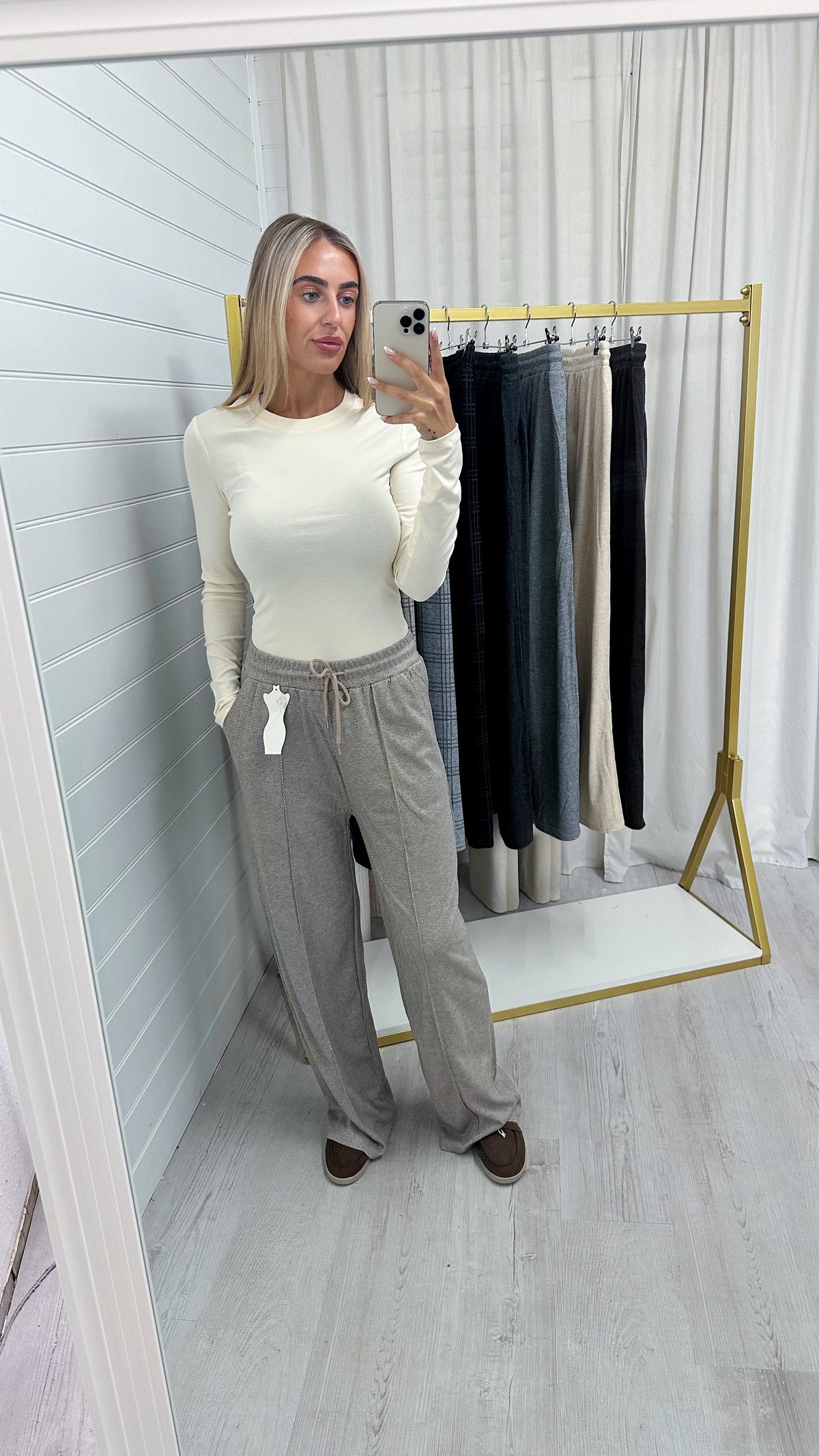 Textured Wide Leg Trousers - MOCHA
