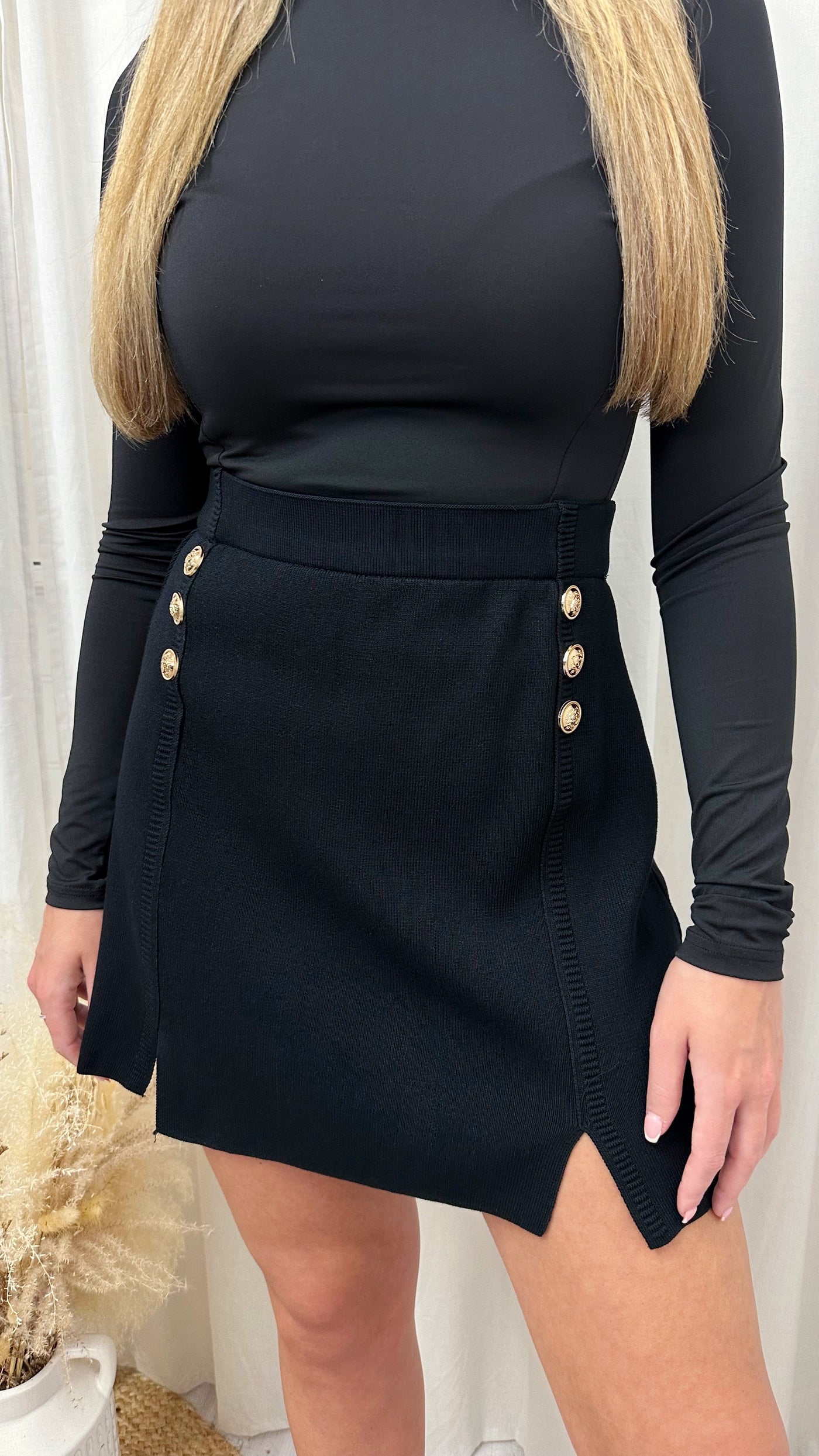 Fine Knit Gold Button Skirt - BLACK