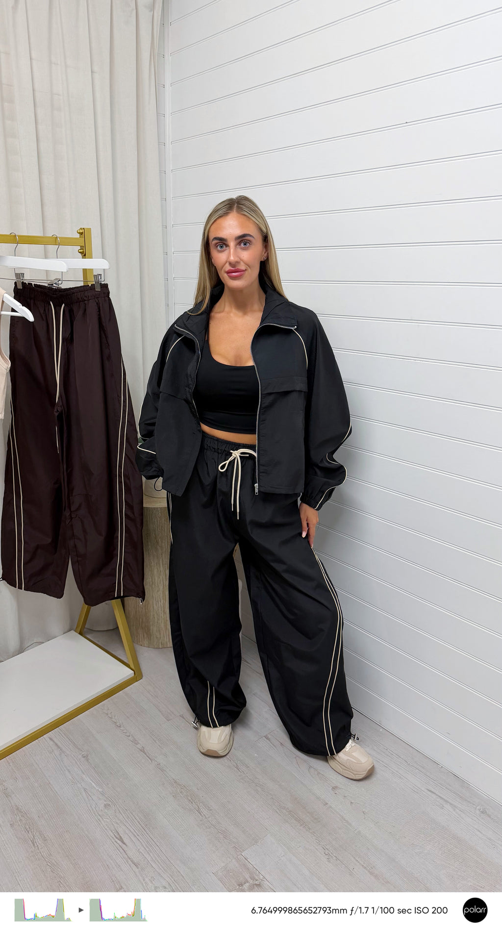 Contrast Trim Baggy Joggers - BLACK