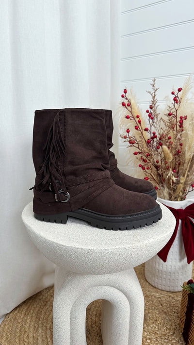 Fold Over Flat Tassel Boots - BROWN