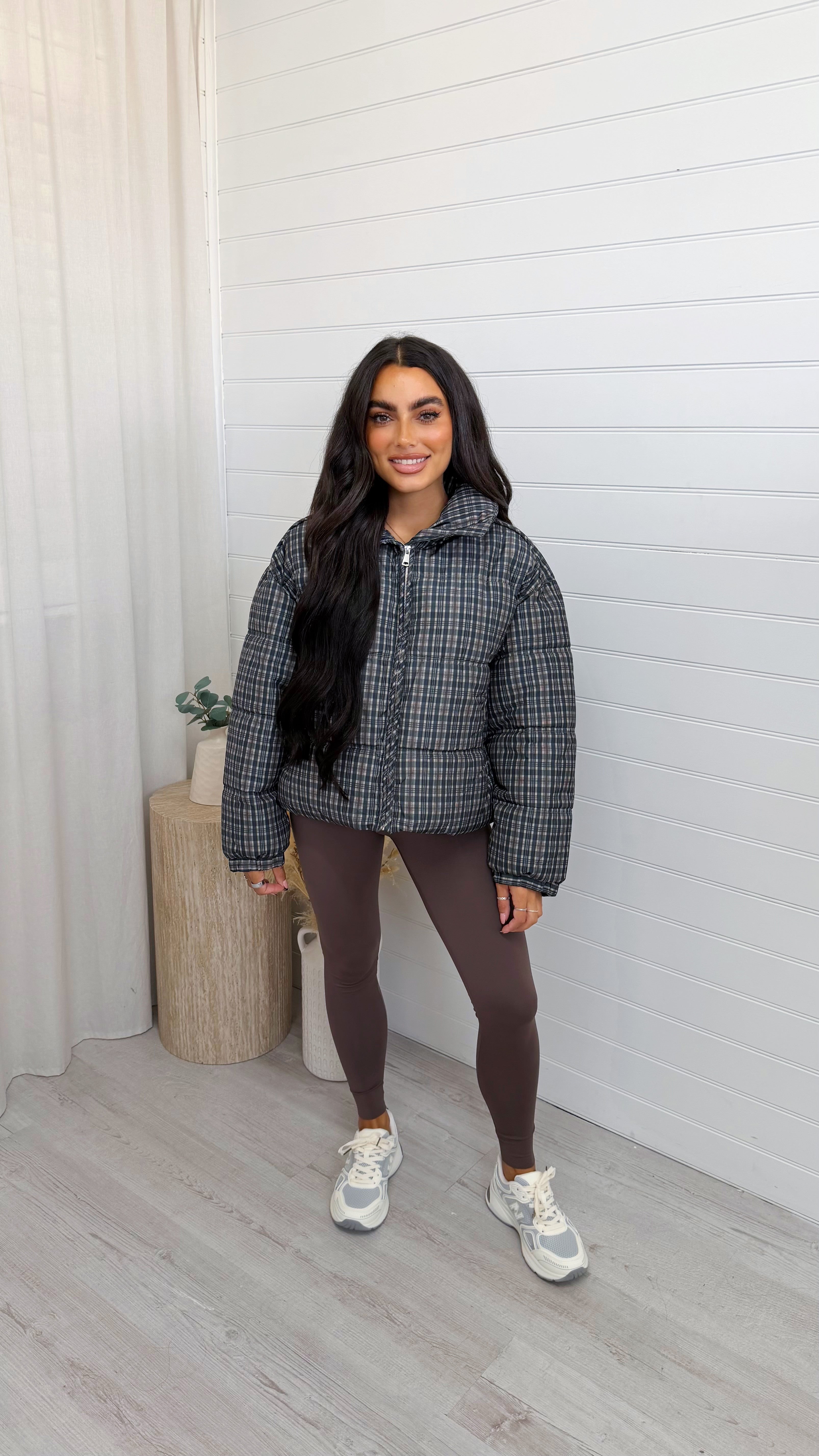 Check Puffer Jacket - NAVY/BROWN