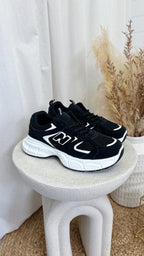 Chunky Sole Mesh Trainers - BLACK/WHITE