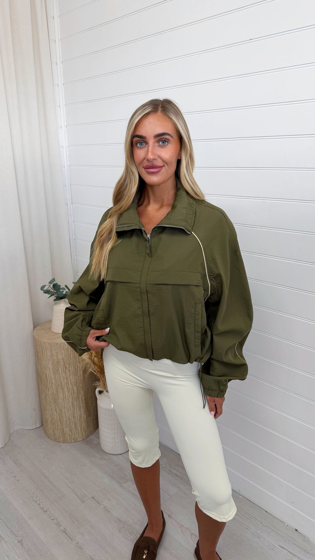 Contrast Trim Windbreaker Jacket - KHAKI