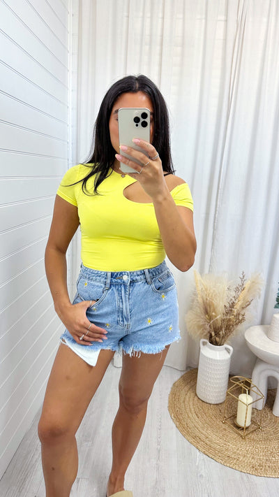 Cut Out Stretchy Bodysuit - LEMON