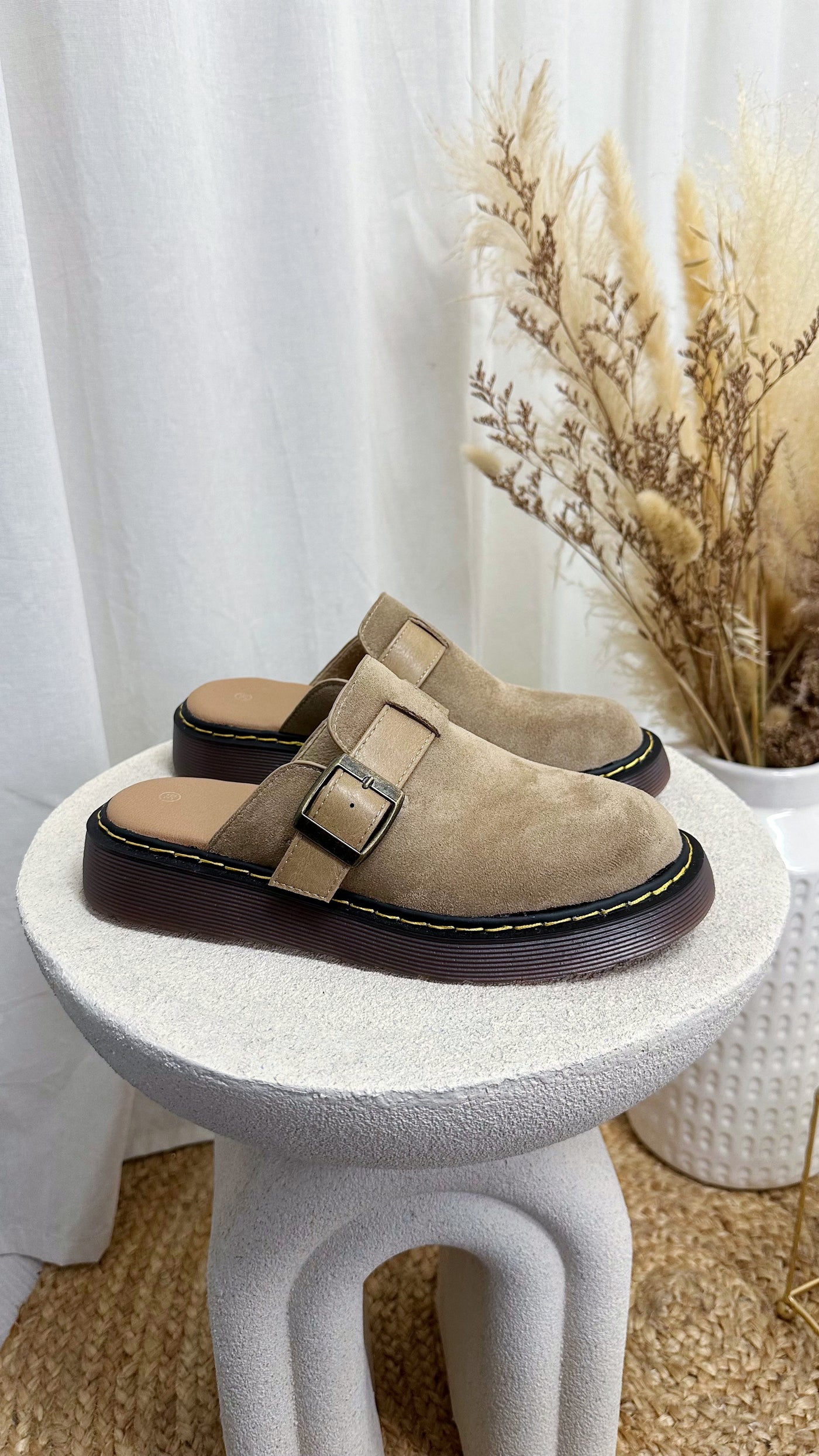 Chunky Gel Sole Mules - MOCHA