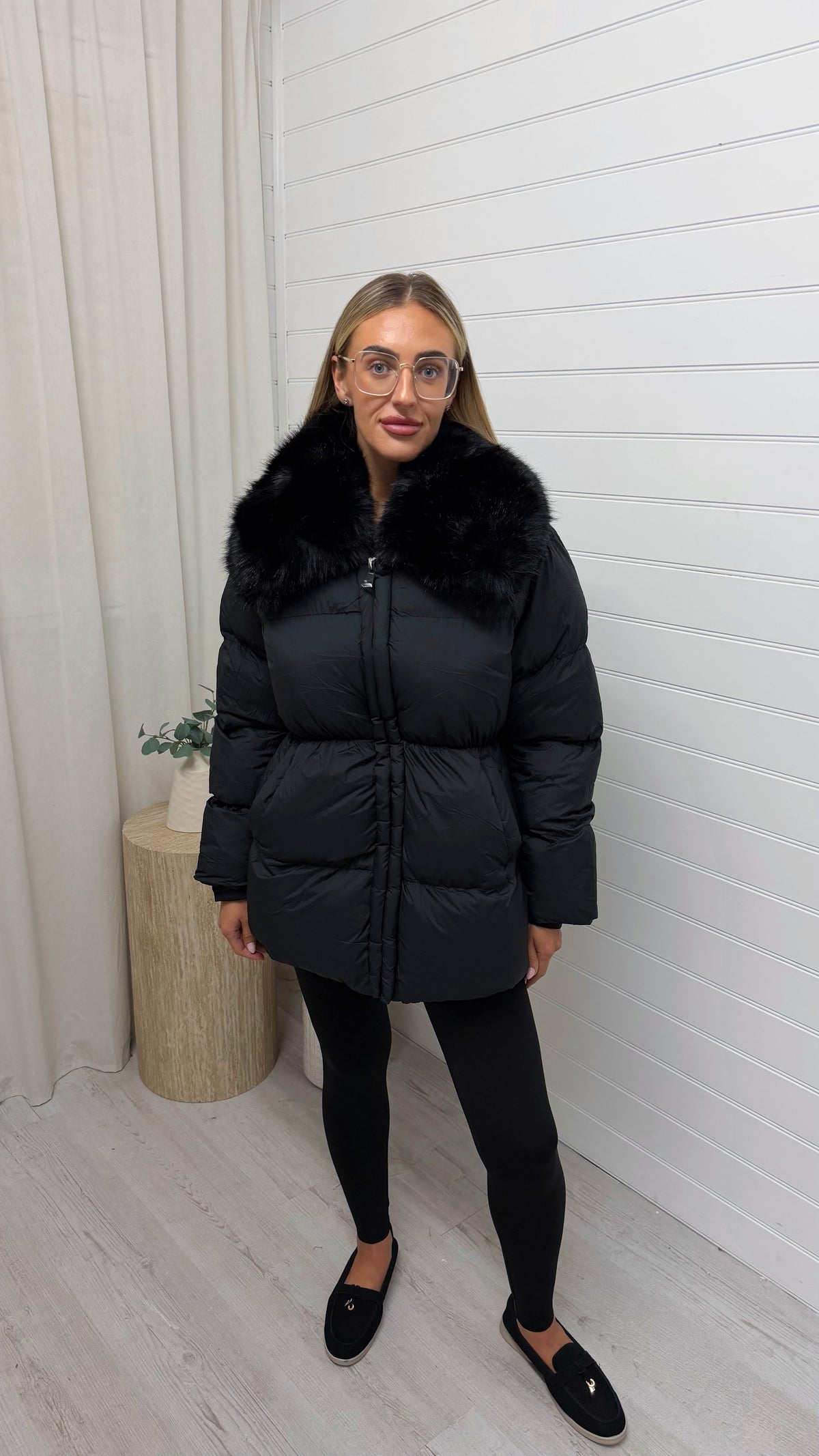 Luxe Faux Fur Collar Puffer Coat - BLACK