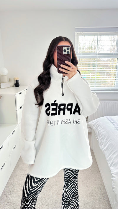Apres Ski Resort Half Zip Sweatshirt - WHITE