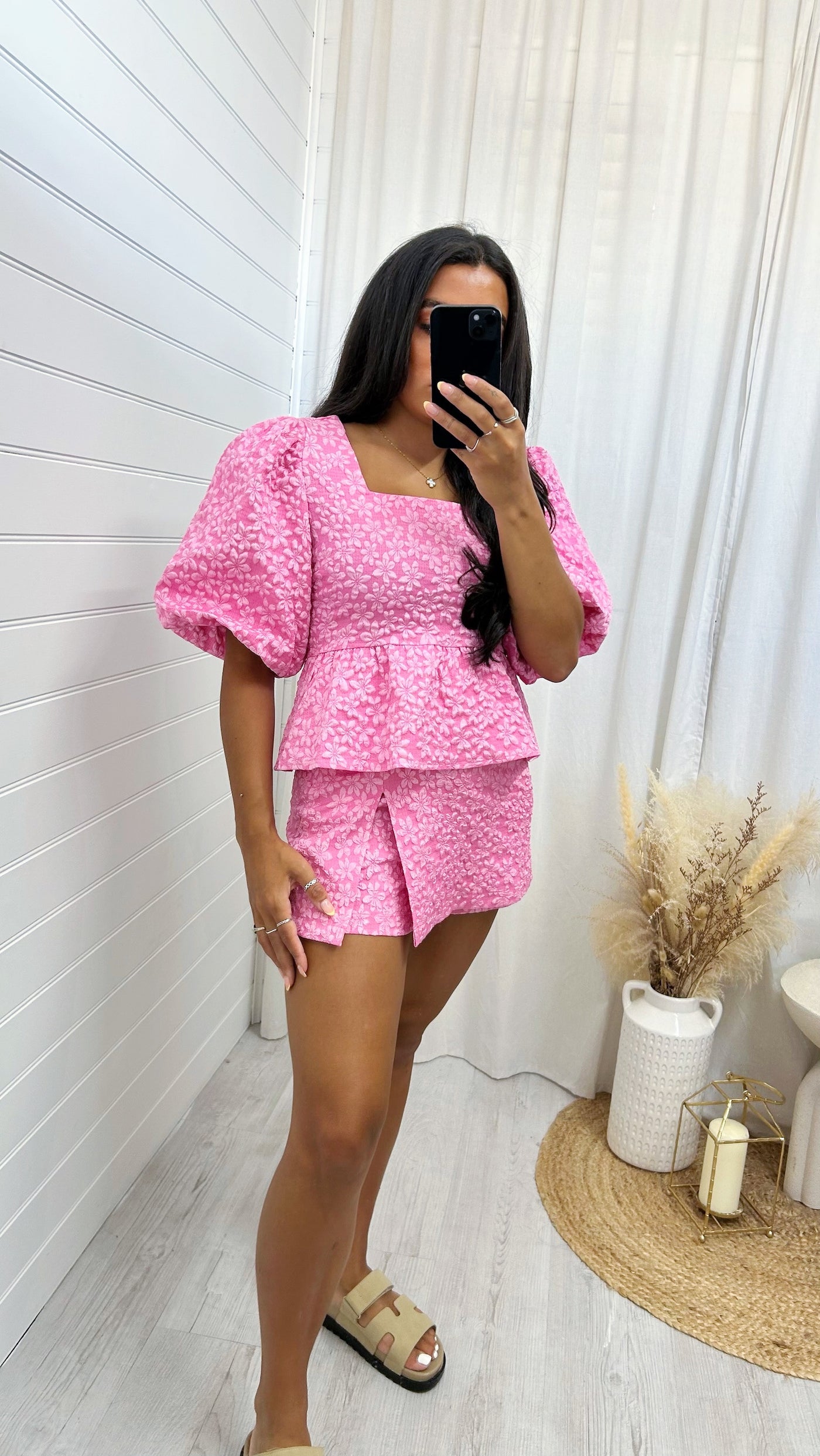 Embossed Flower Print Peplum Top and Skort Co-Ord - PINK