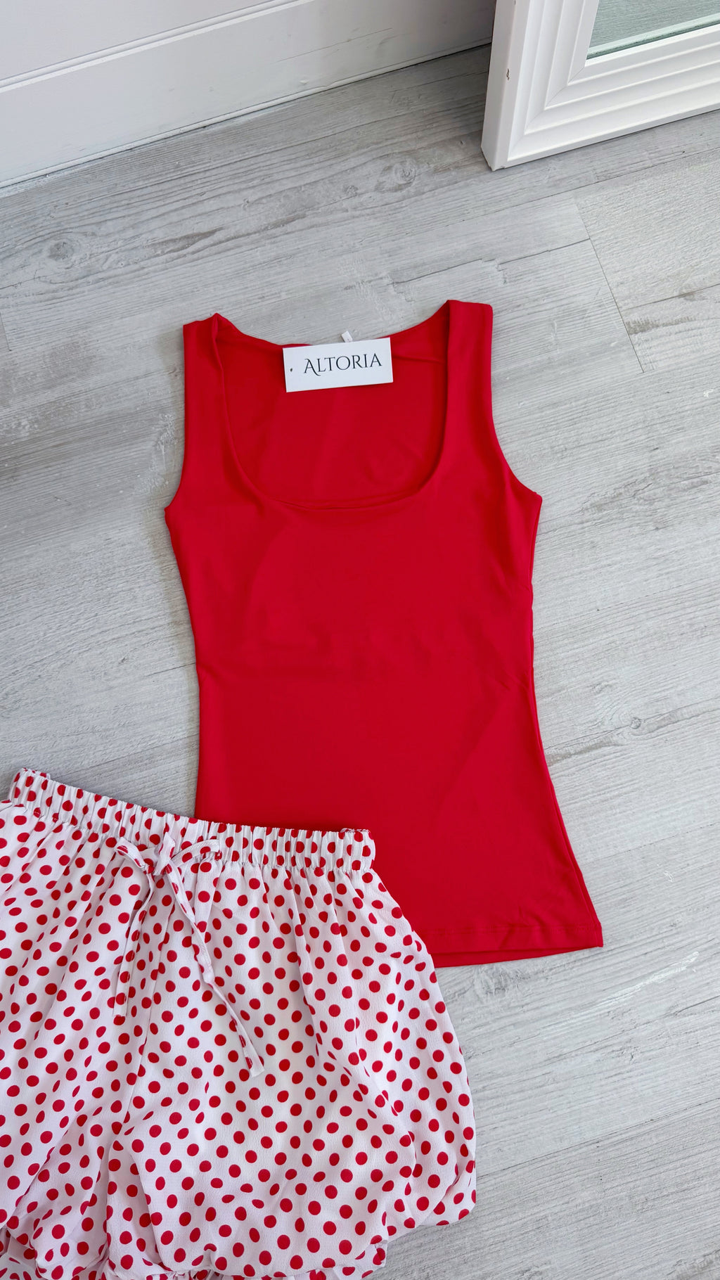 Basic Square Neck Vest Top - RED