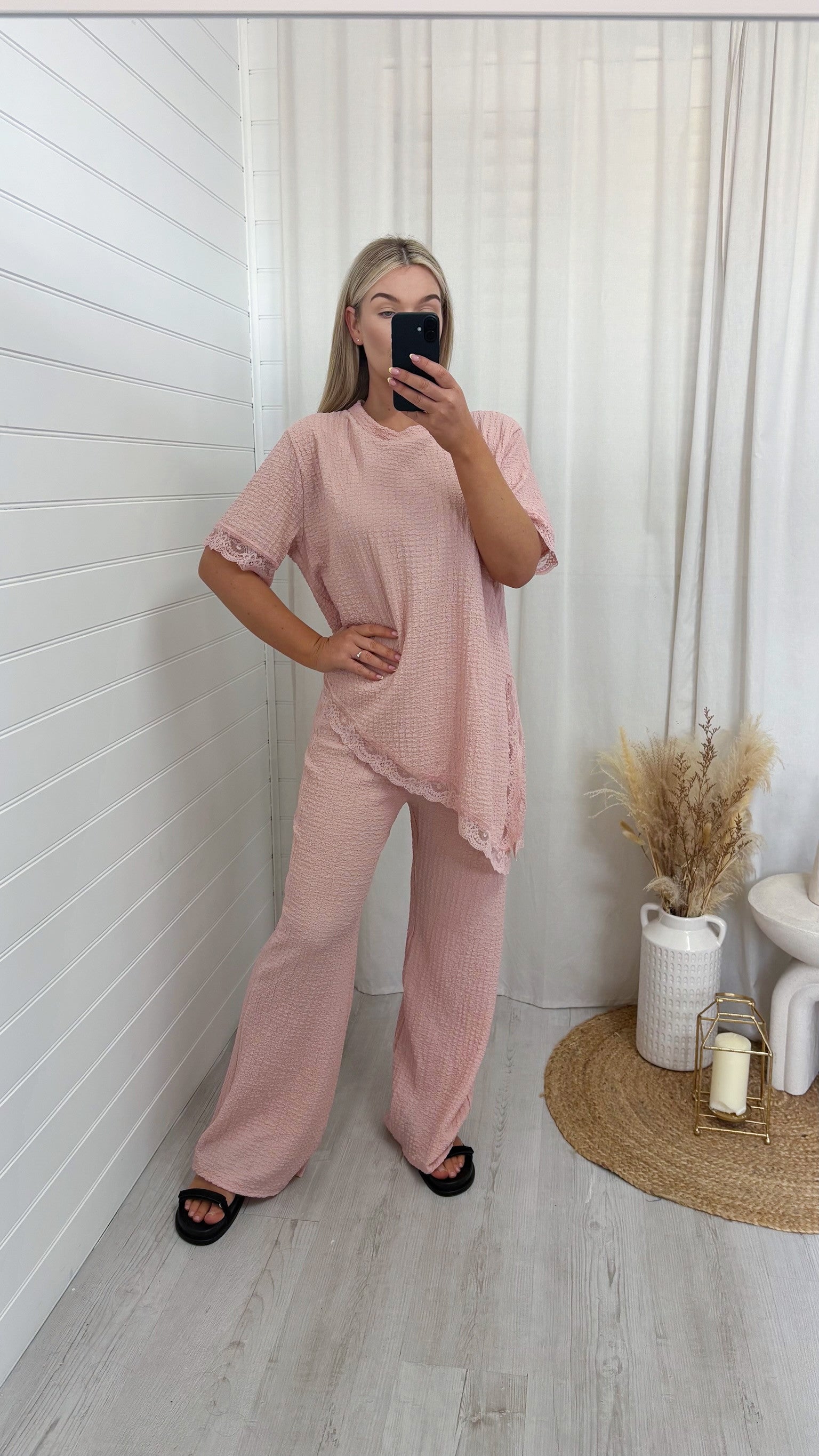 Lace Hem Asymmetric Co-Ord - PINK