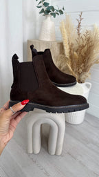 Suede Classic Chelsea Boots - DARK BROWN