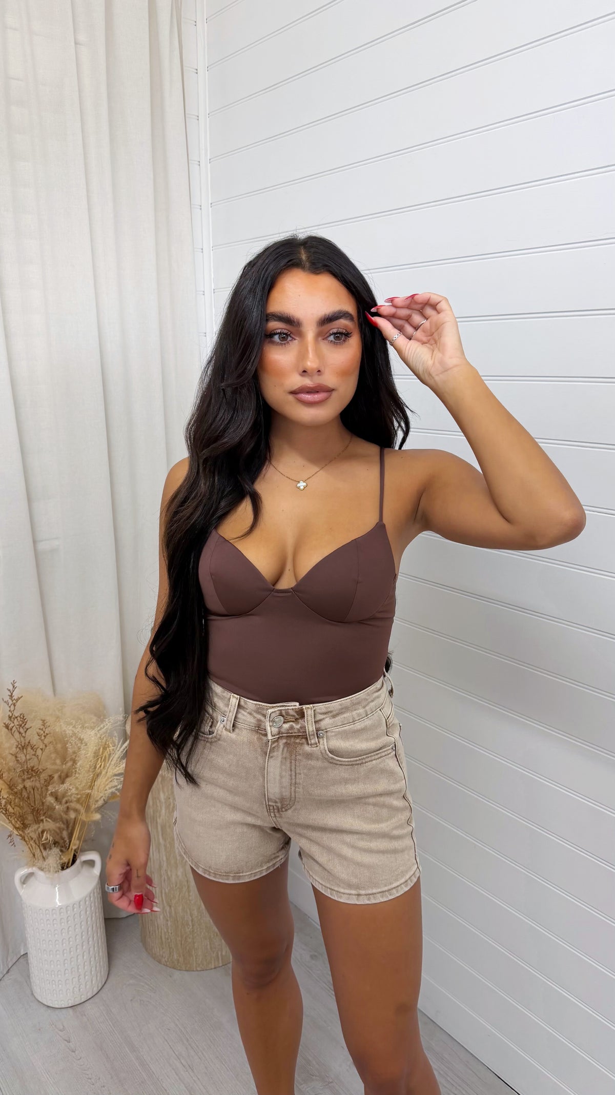 Sculpted Strappy Tank Top - BROWN