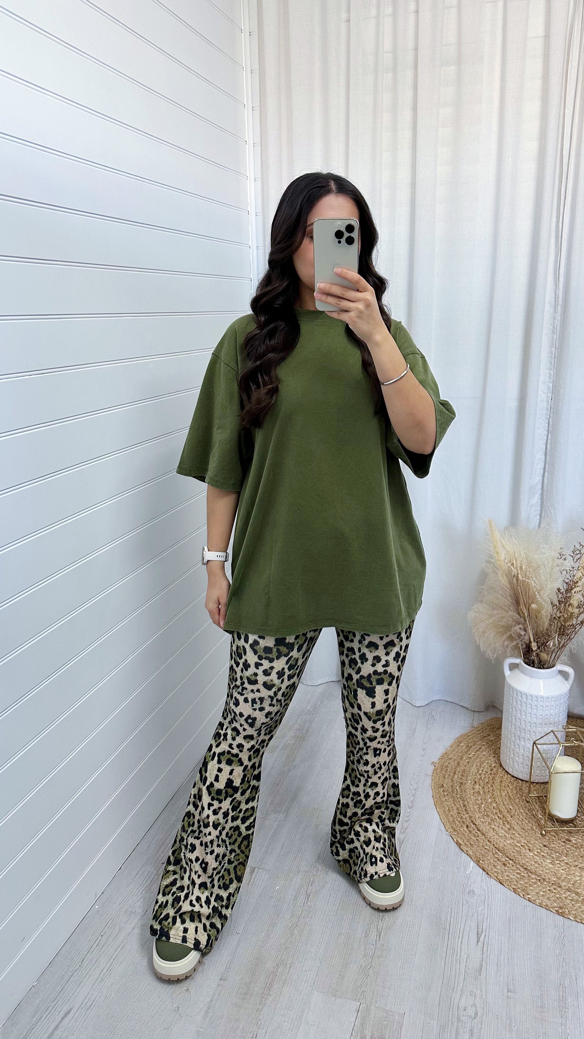 High Waisted Leopard Print Stretchy Flares - GREEN