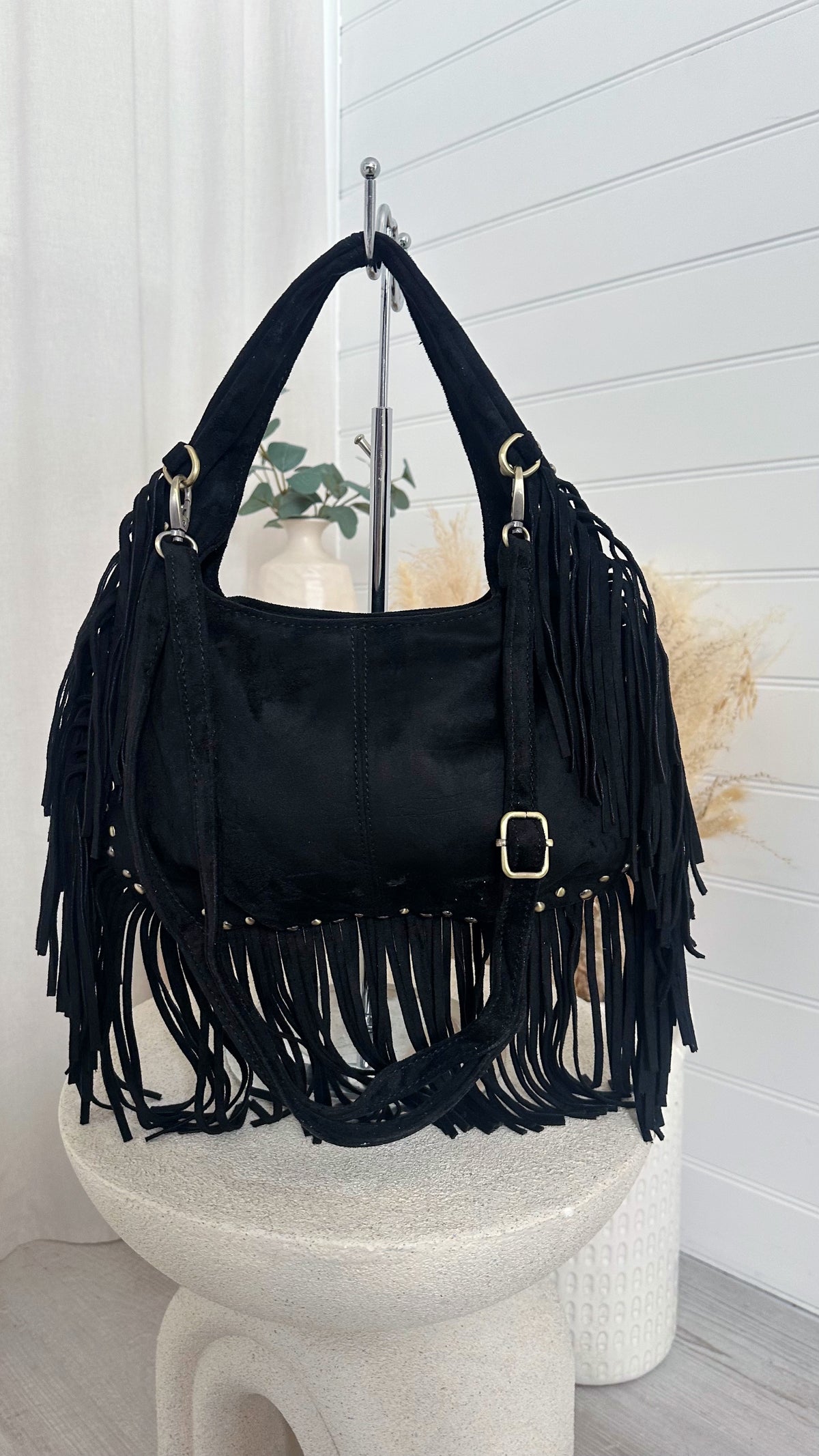 Suede Fringe Bag - BLACK