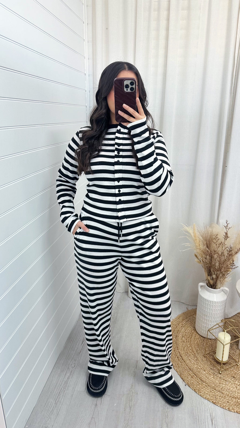 Stripe Knit Cardigan and Straight Leg Joggers Co-Ord - BLACK/WHITE