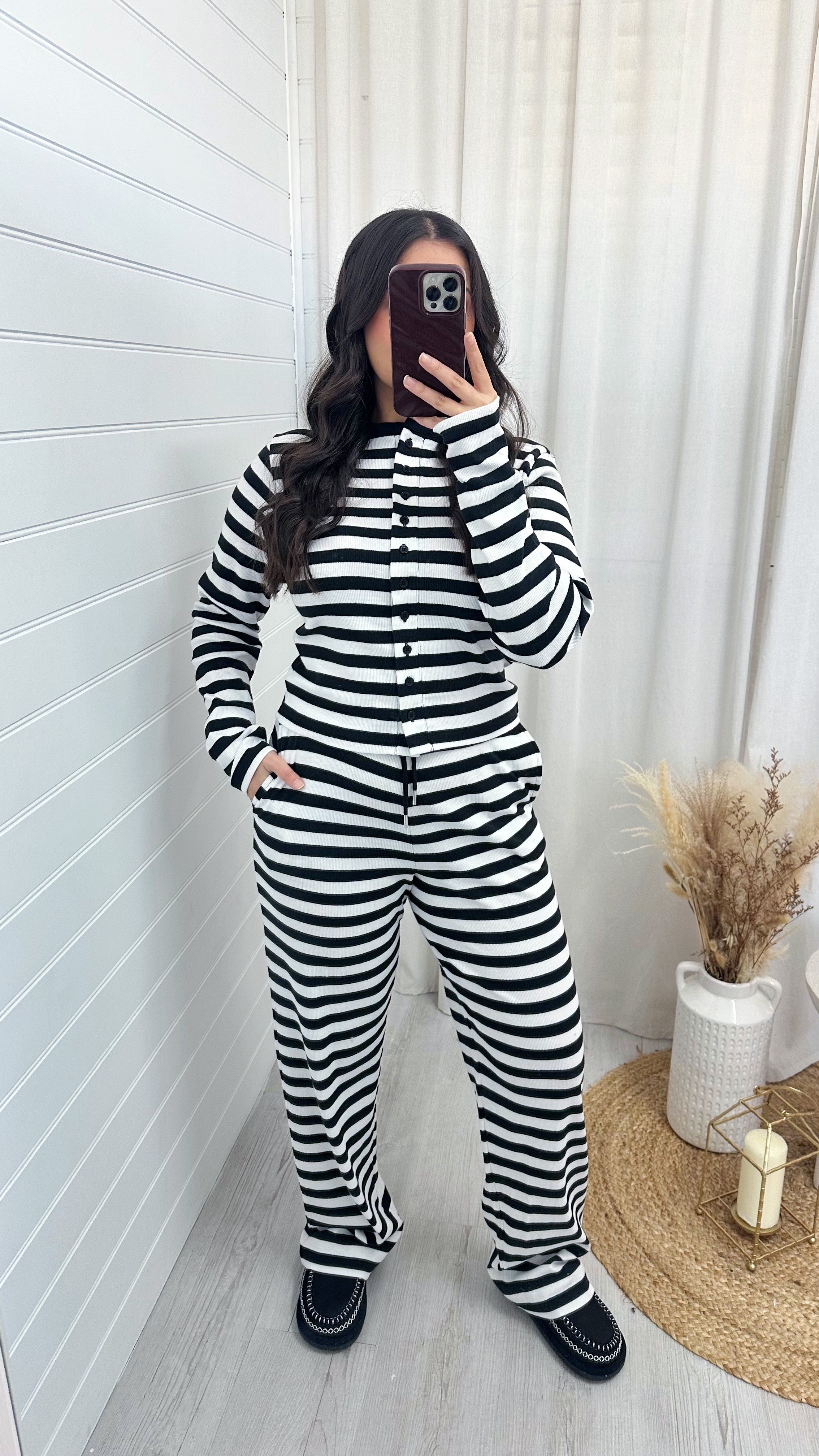 Stripe Knit Cardigan and Straight Leg Joggers Co-Ord - BLACK/WHITE