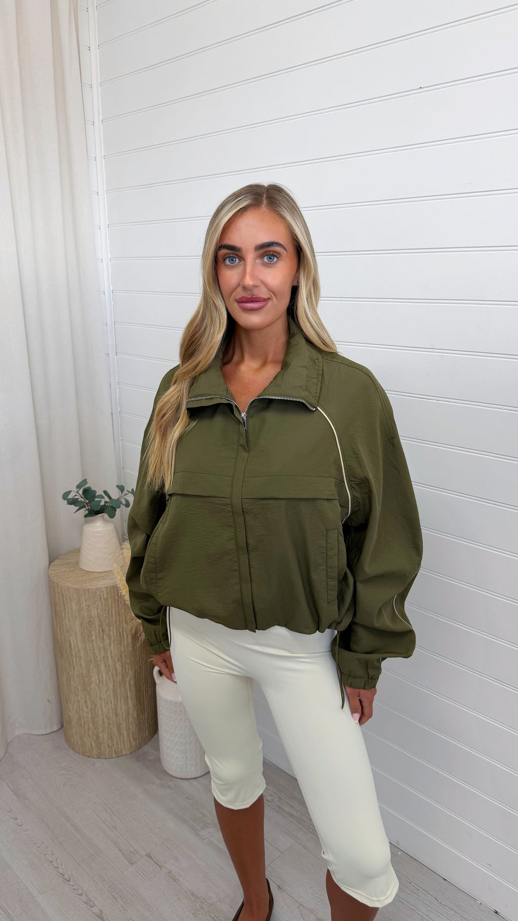 Contrast Trim Windbreaker Jacket - KHAKI