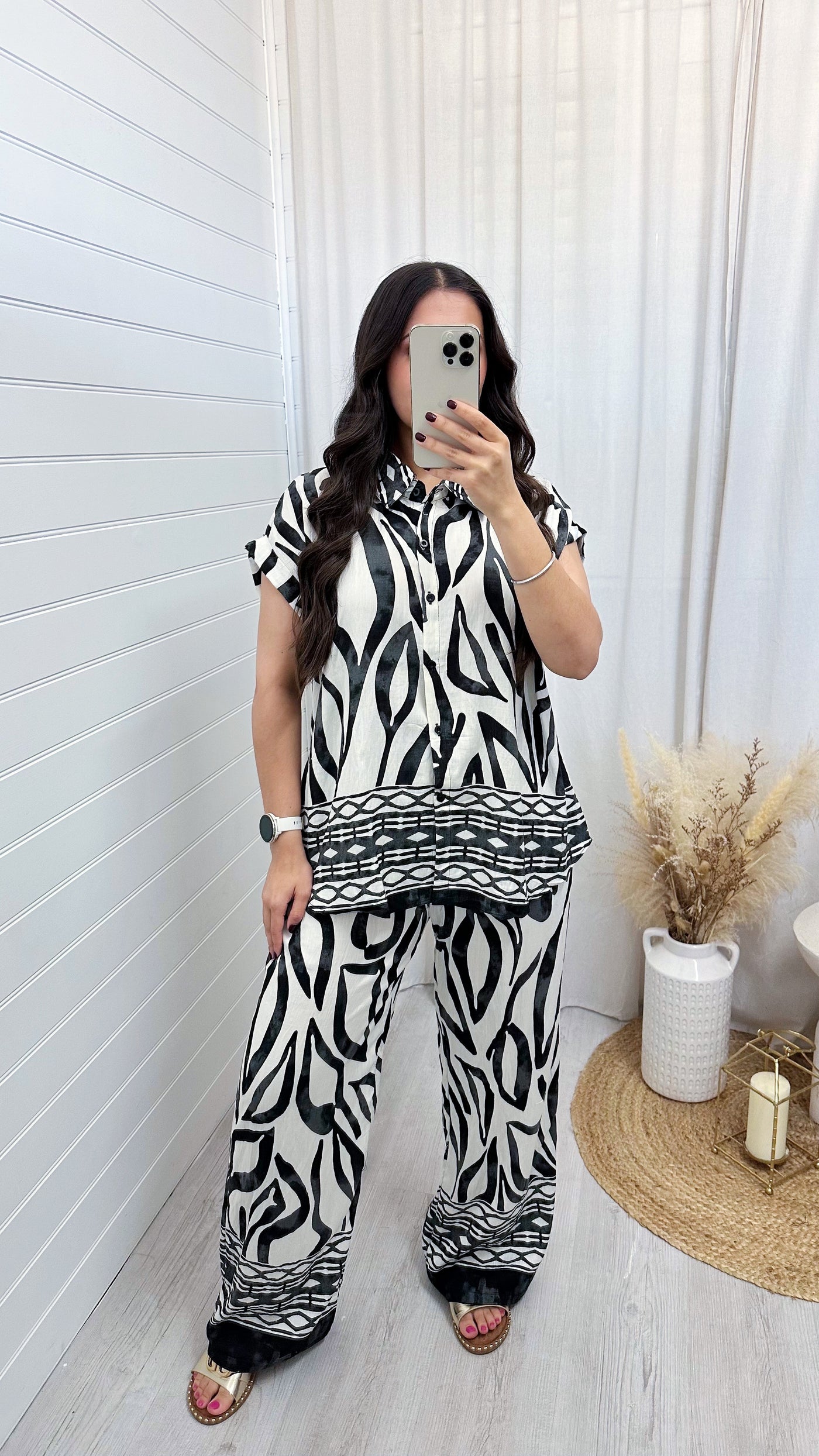 Leaf Print Shirt and Trousers Co-Ord - BLACK