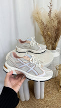 Classic Runner Trainers - BEIGE