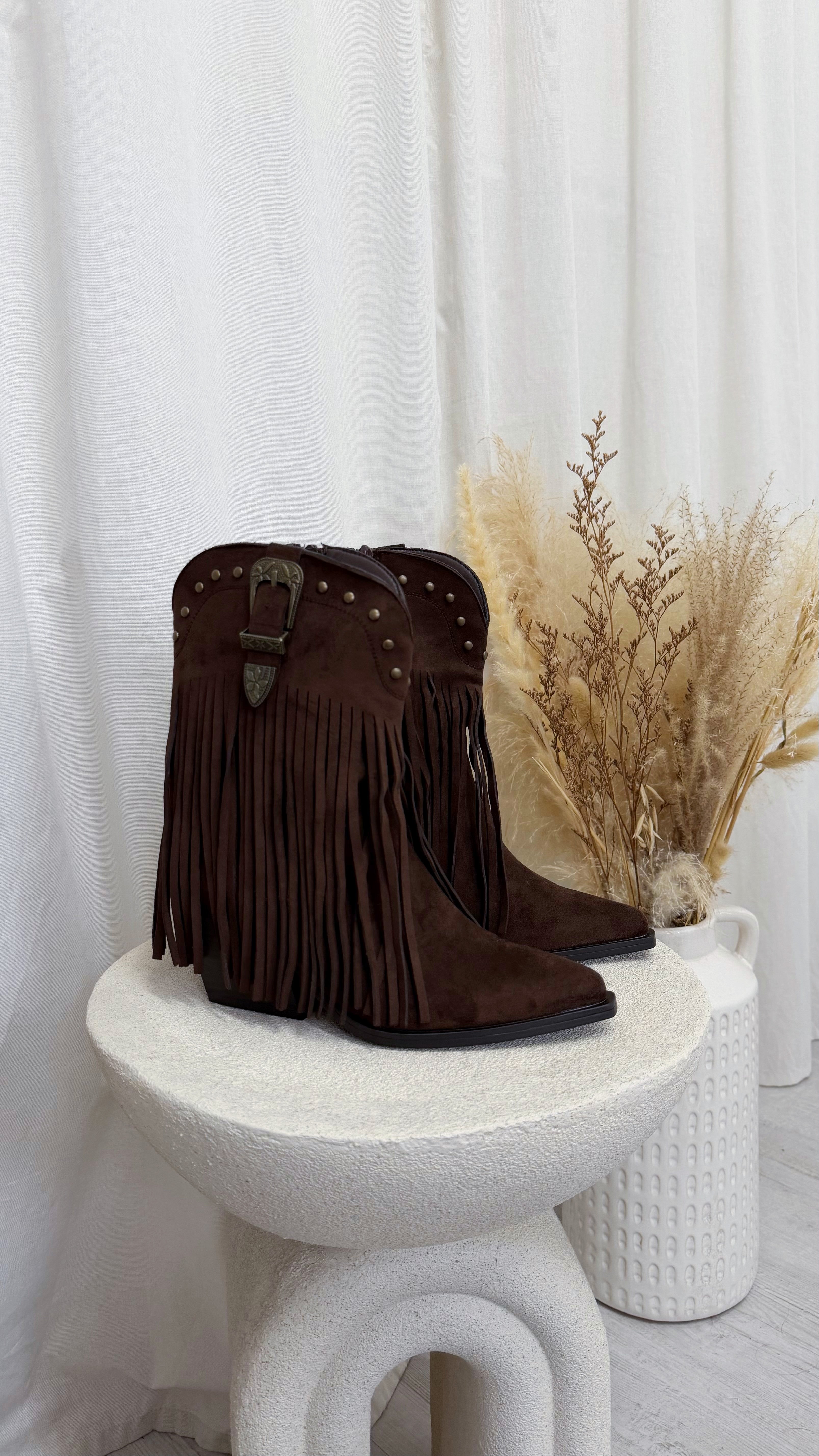 Western Fringe Cowboy Boots - BROWN